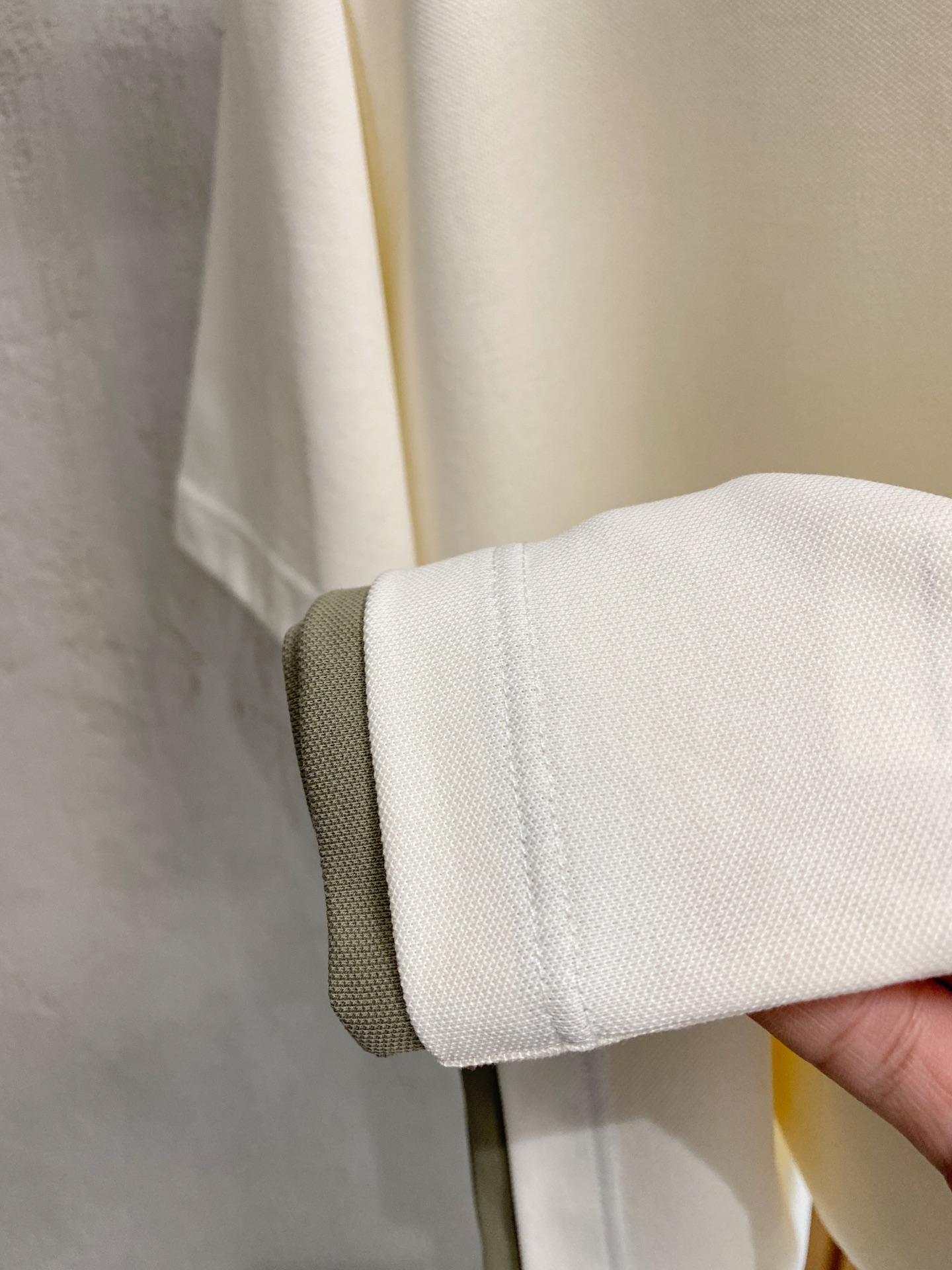 short sleeves