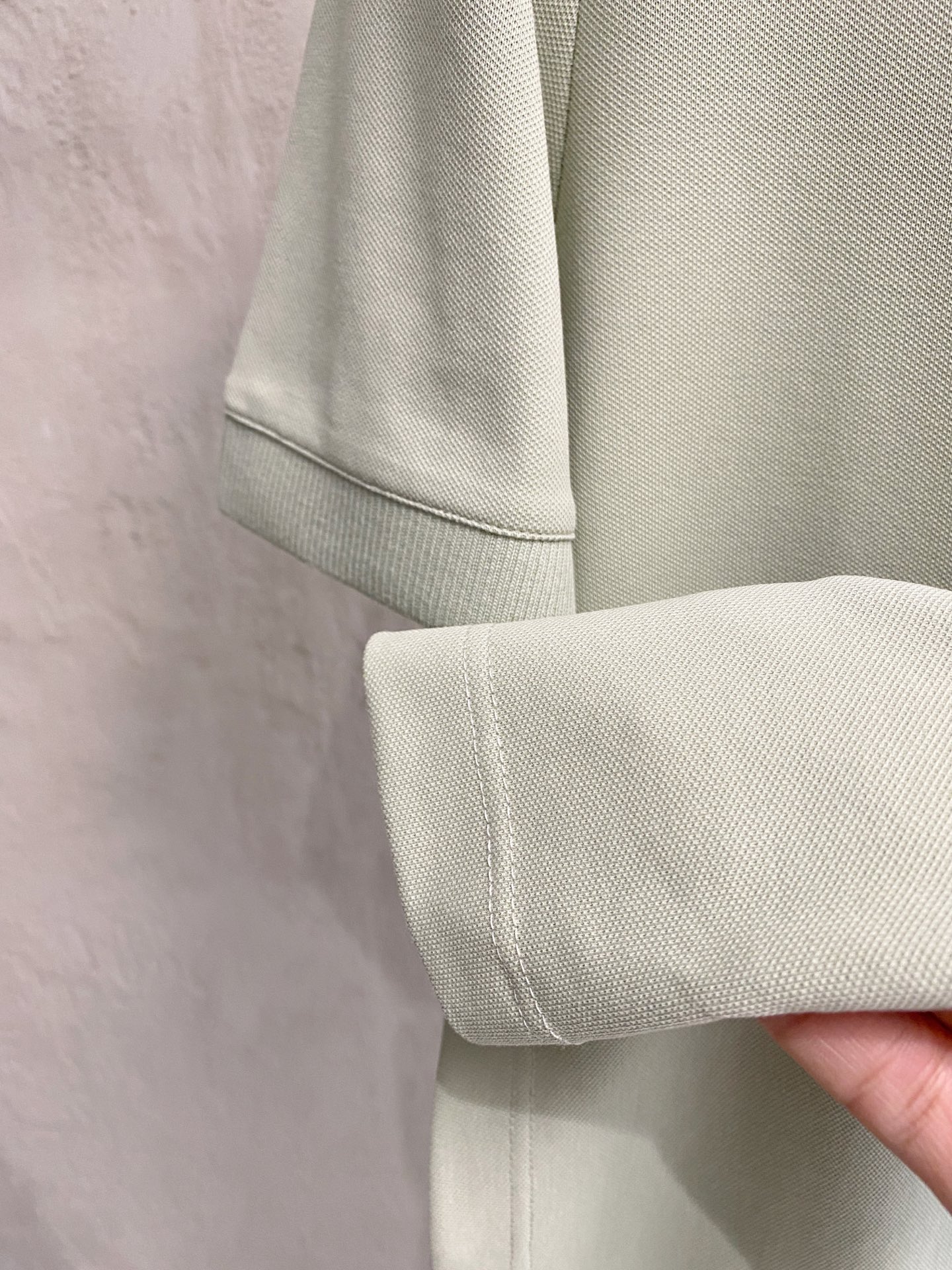 short sleeves