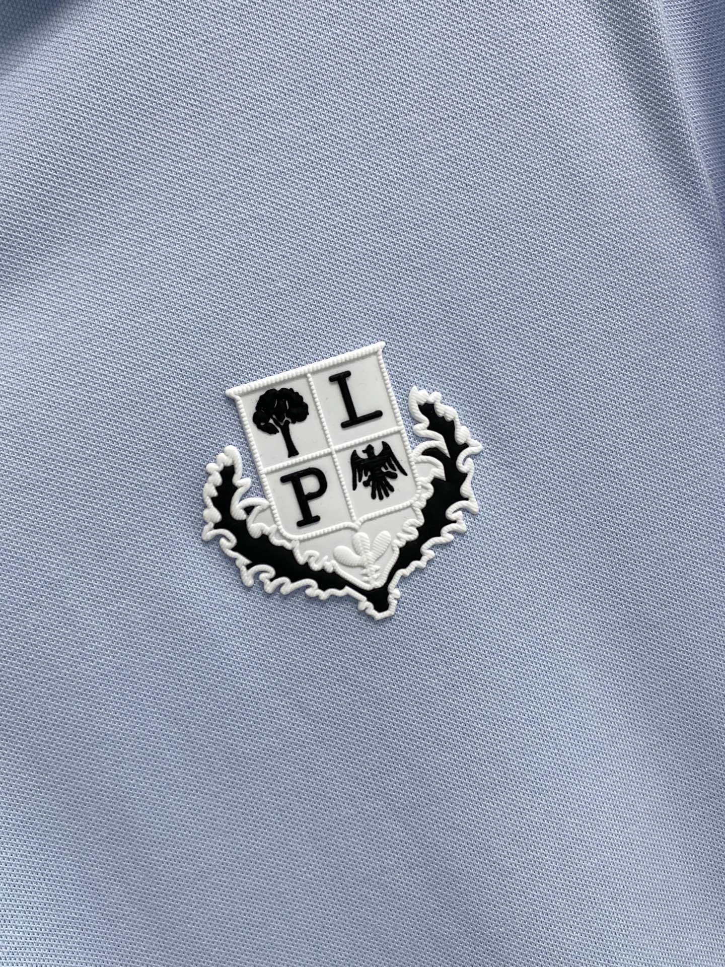 short sleeves