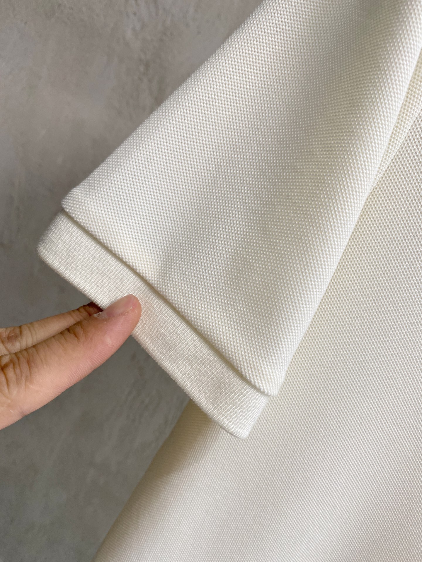 short sleeves