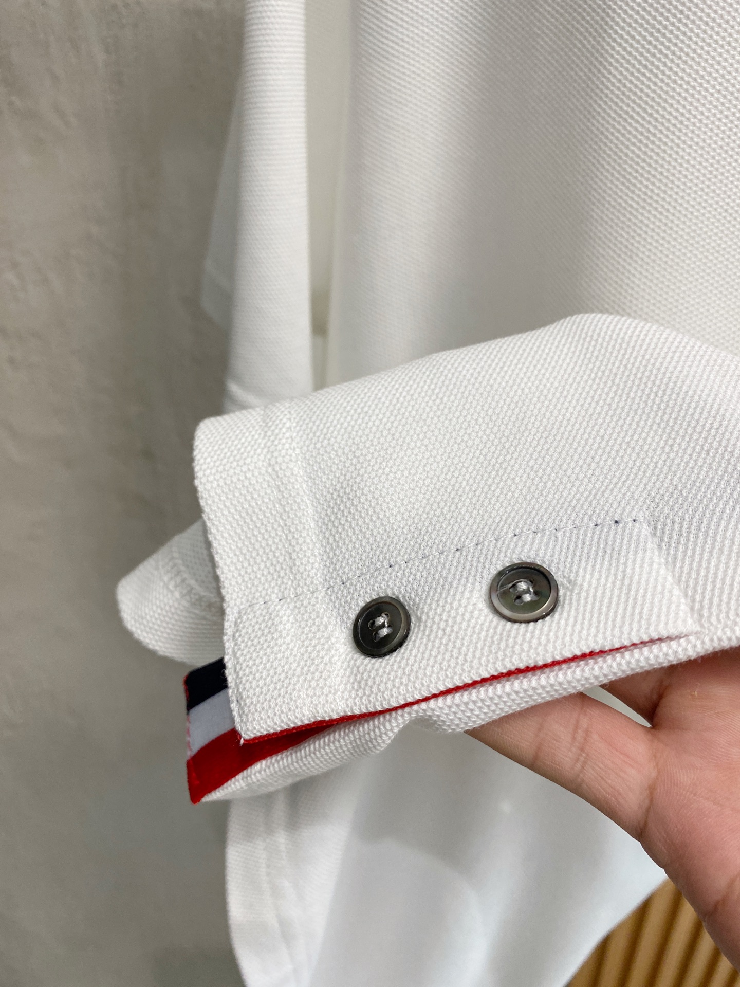 short sleeves