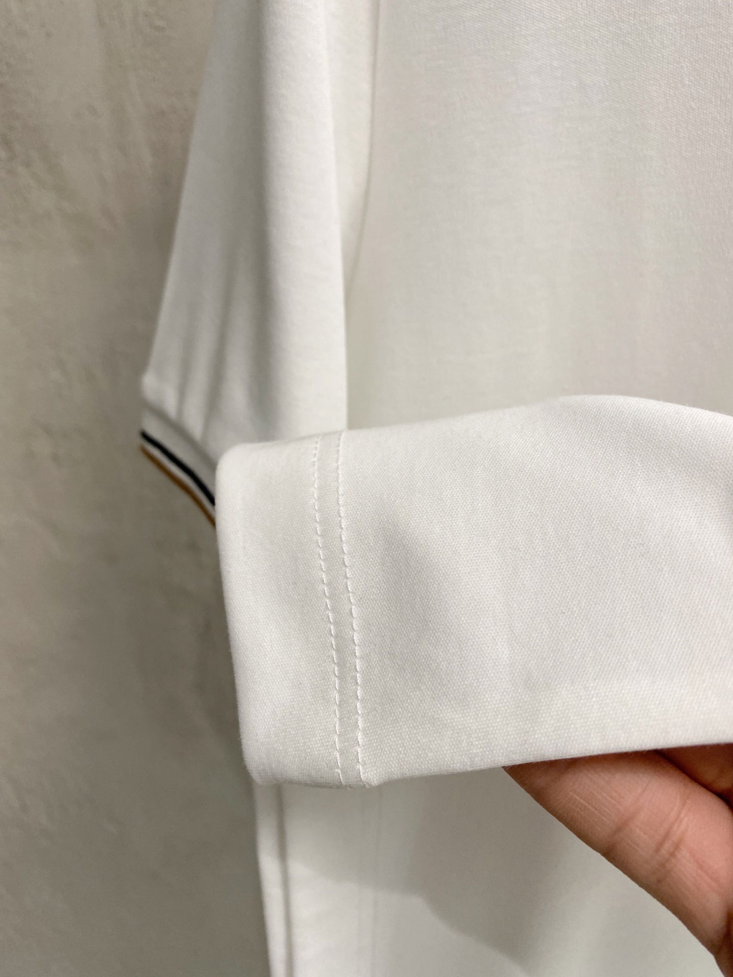 short sleeves