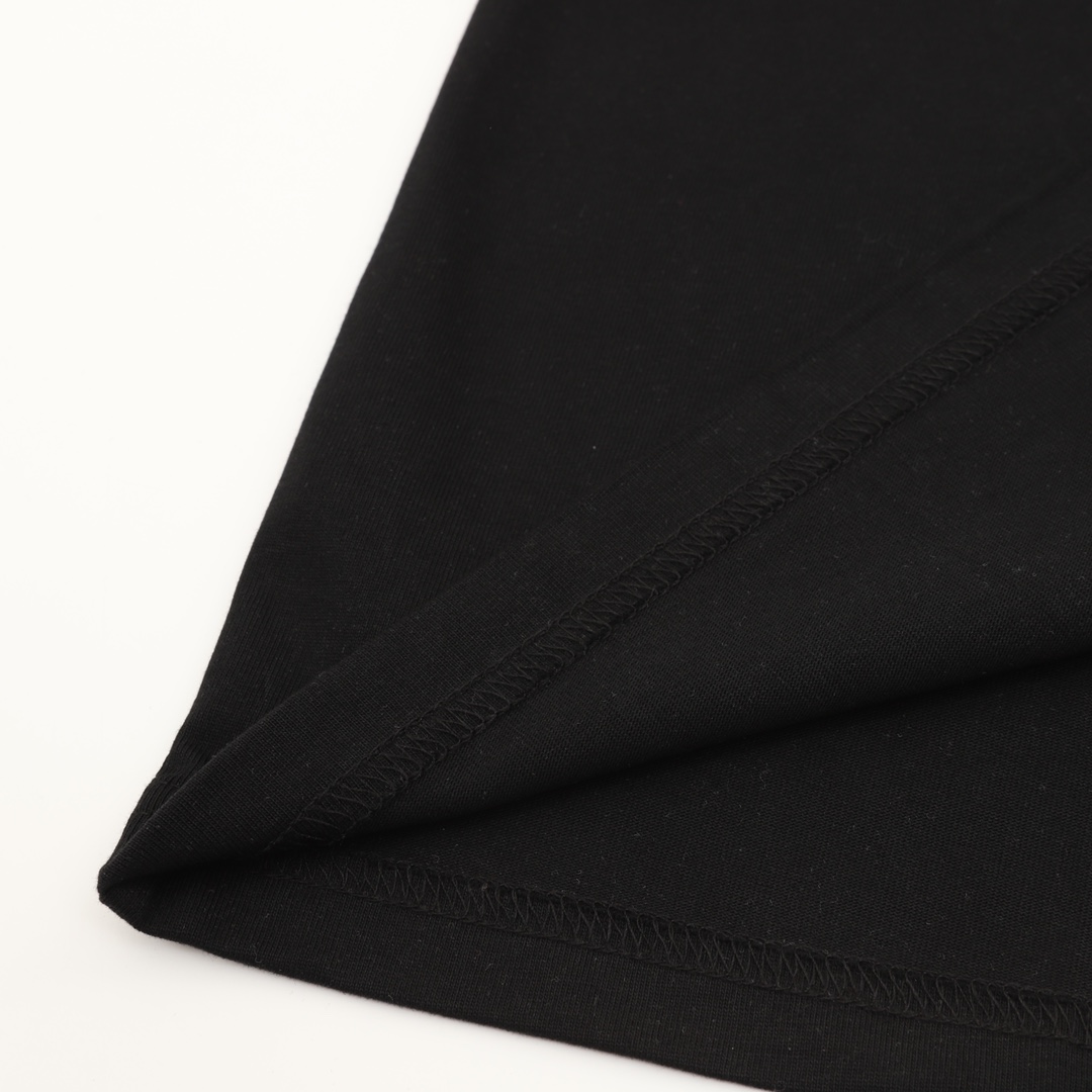 short sleeves
