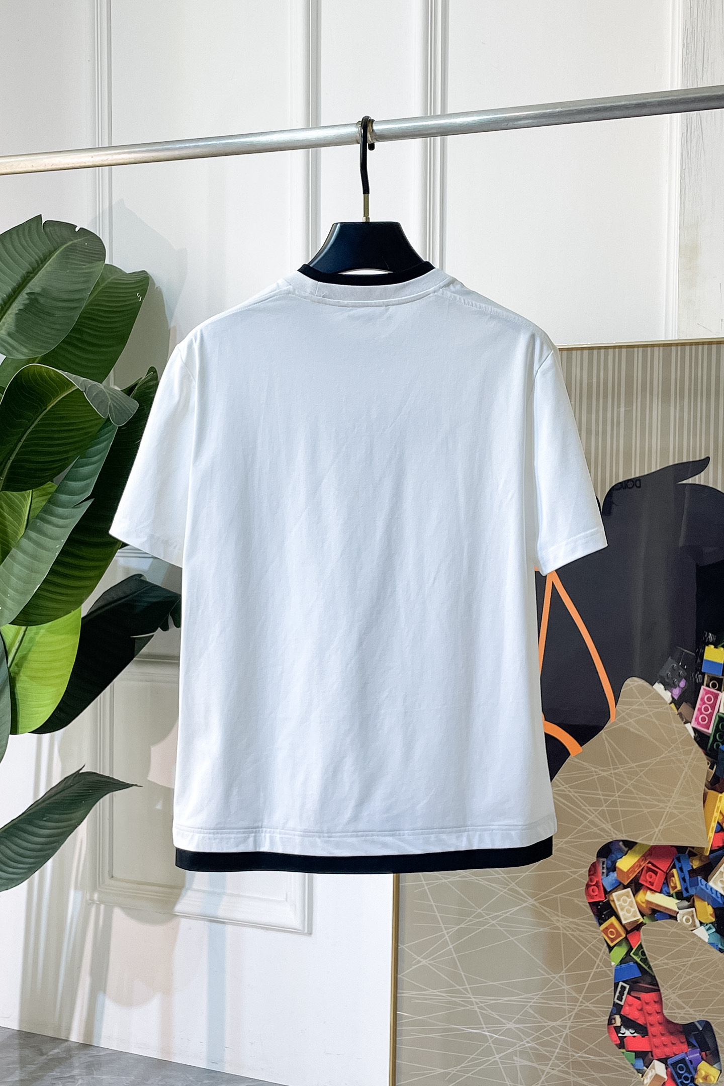 short sleeves
