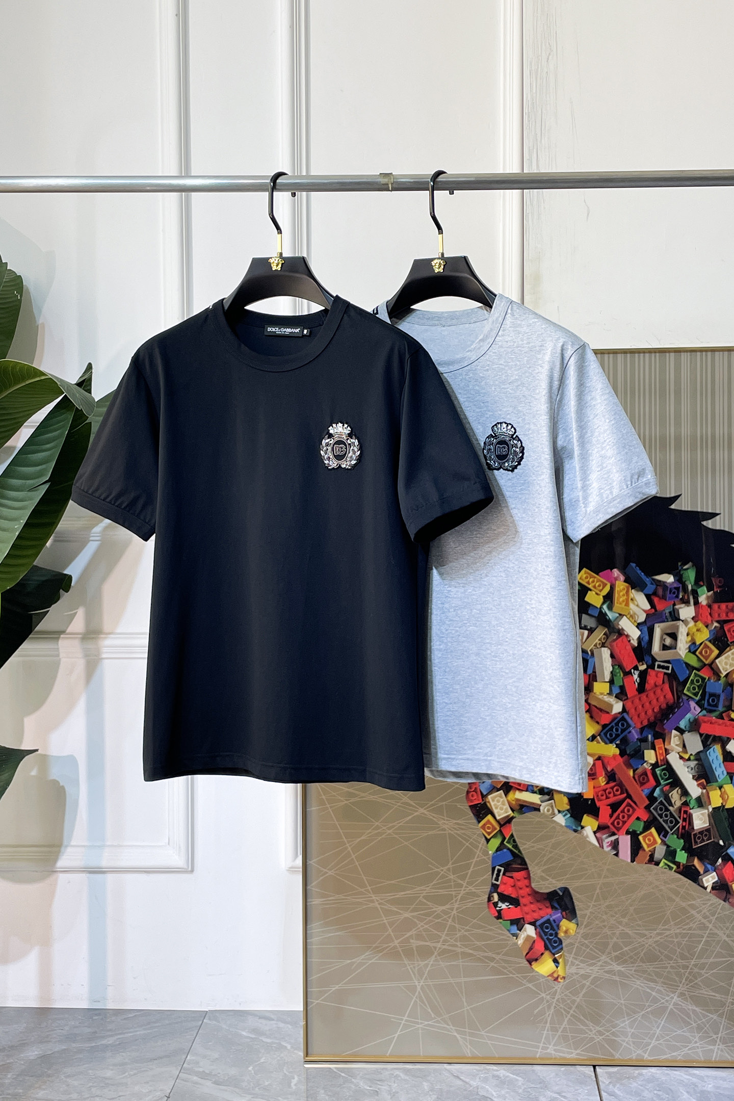 short sleeves
