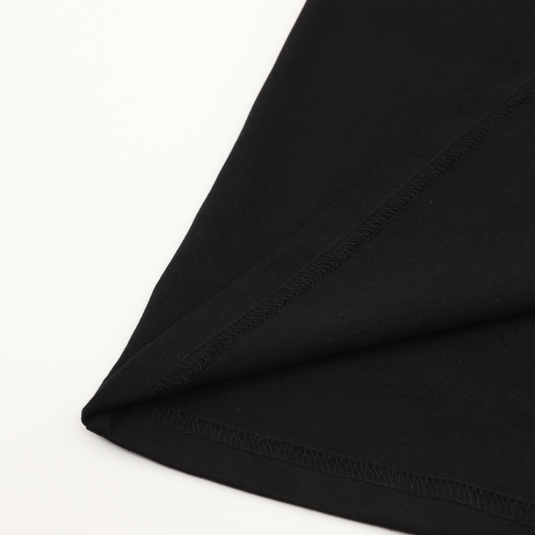 short sleeves