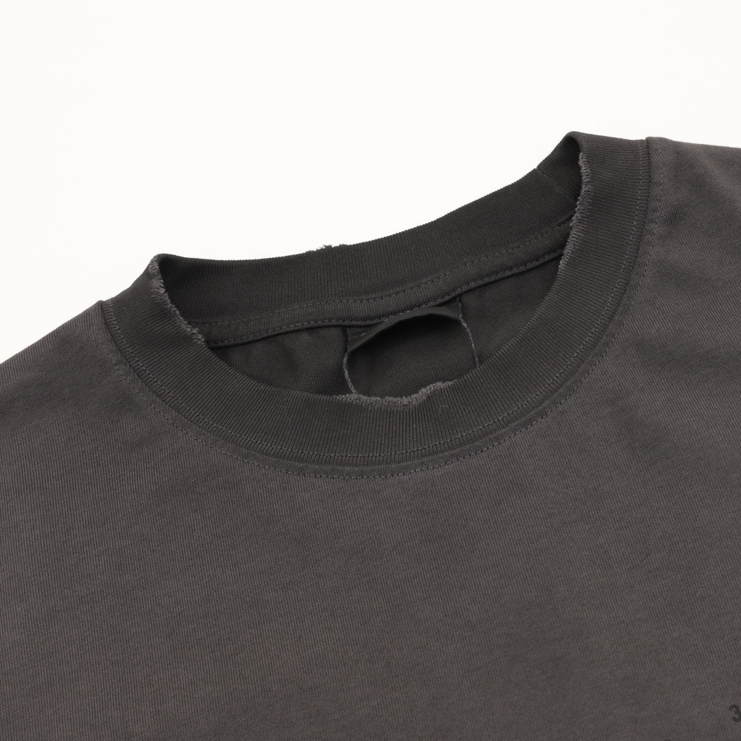 short sleeves