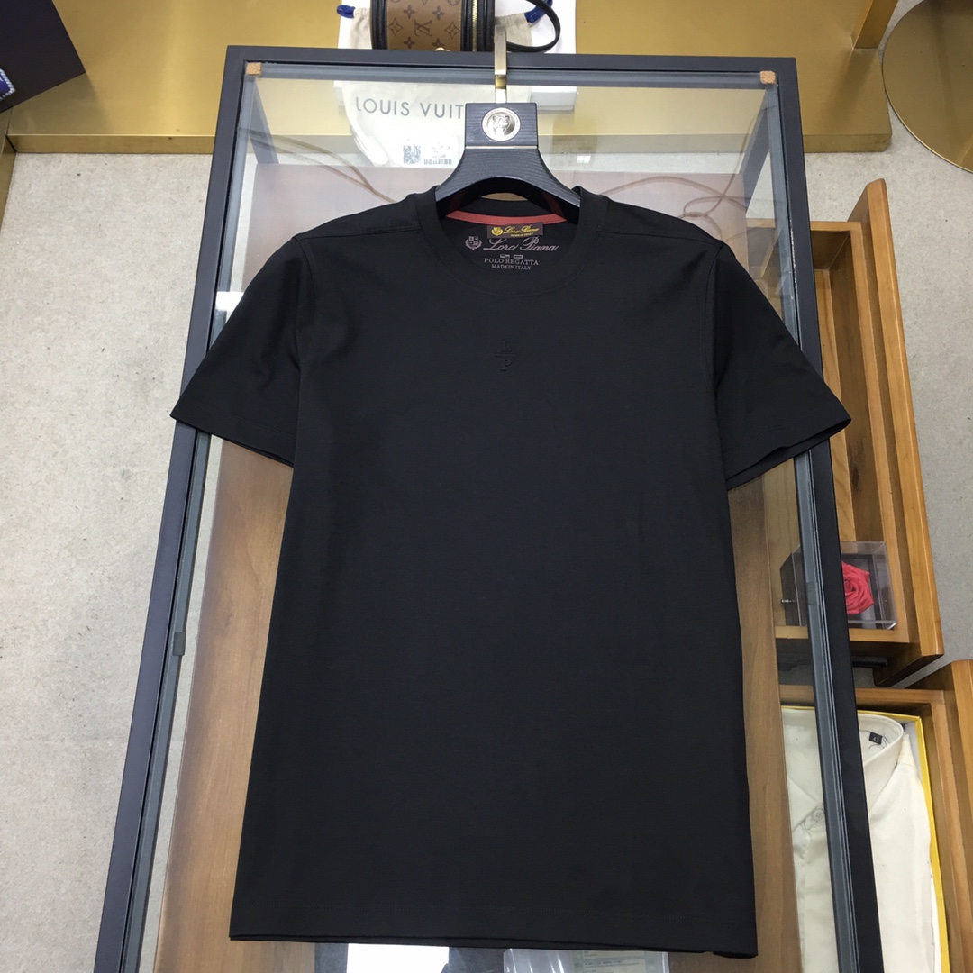 short sleeves