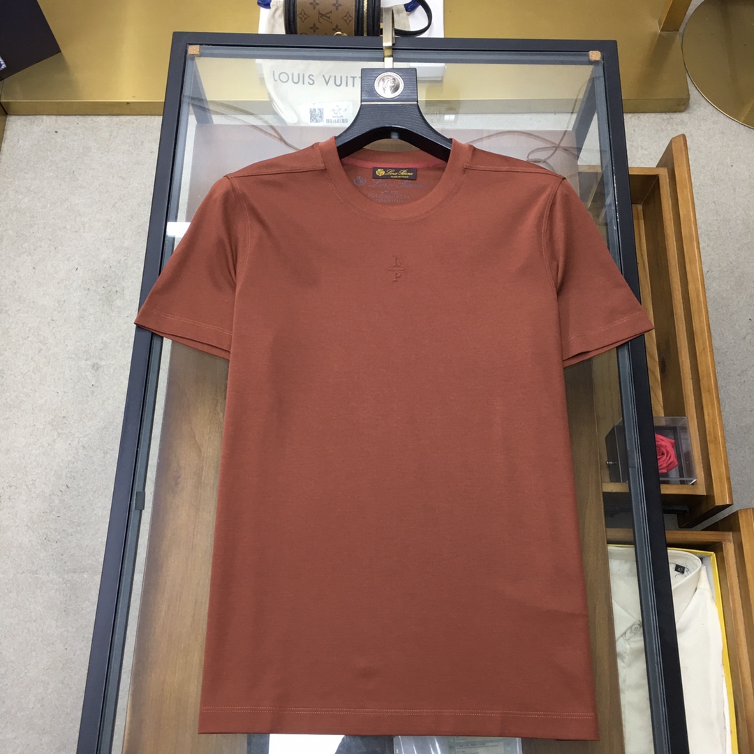 short sleeves