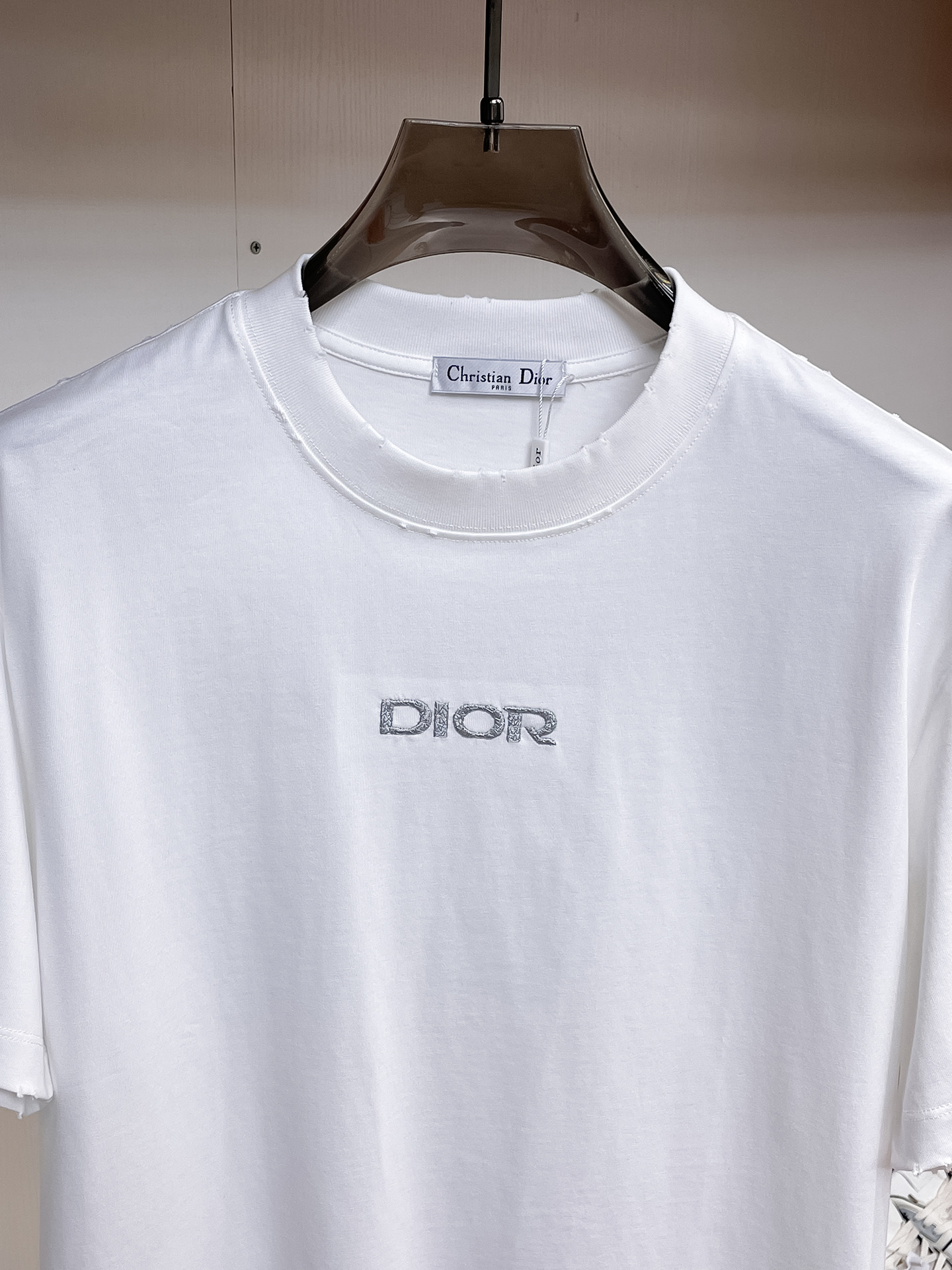 short sleeves