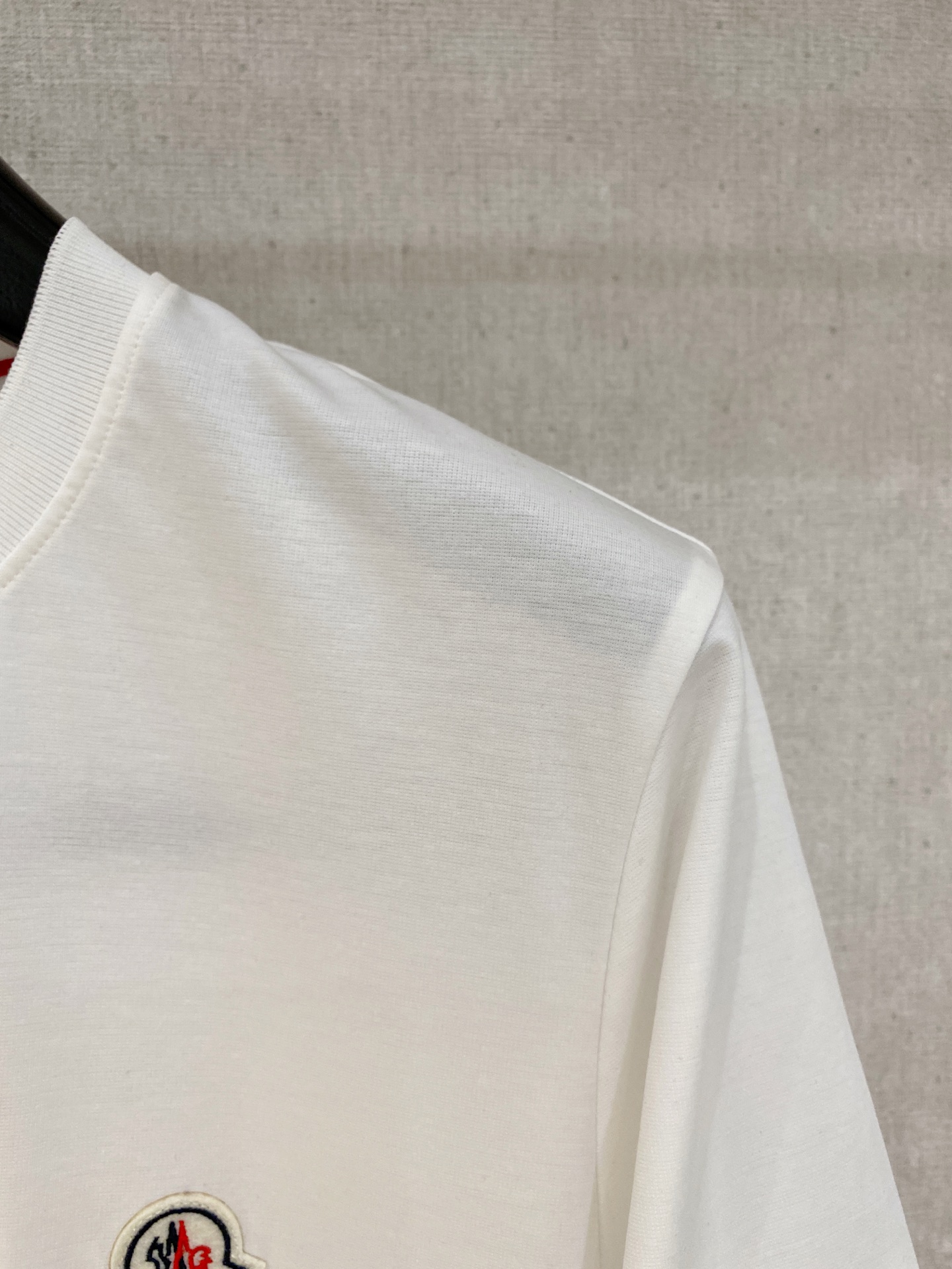 short sleeves