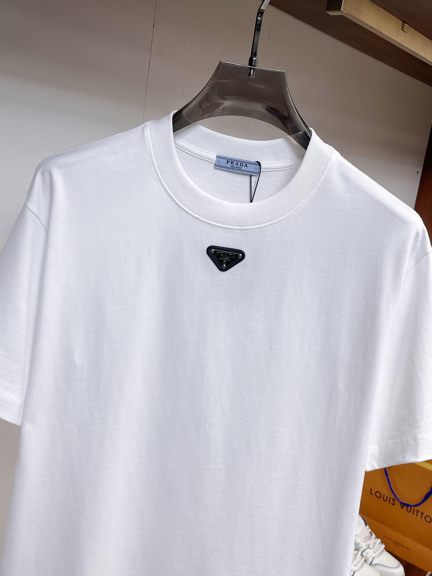 short sleeves