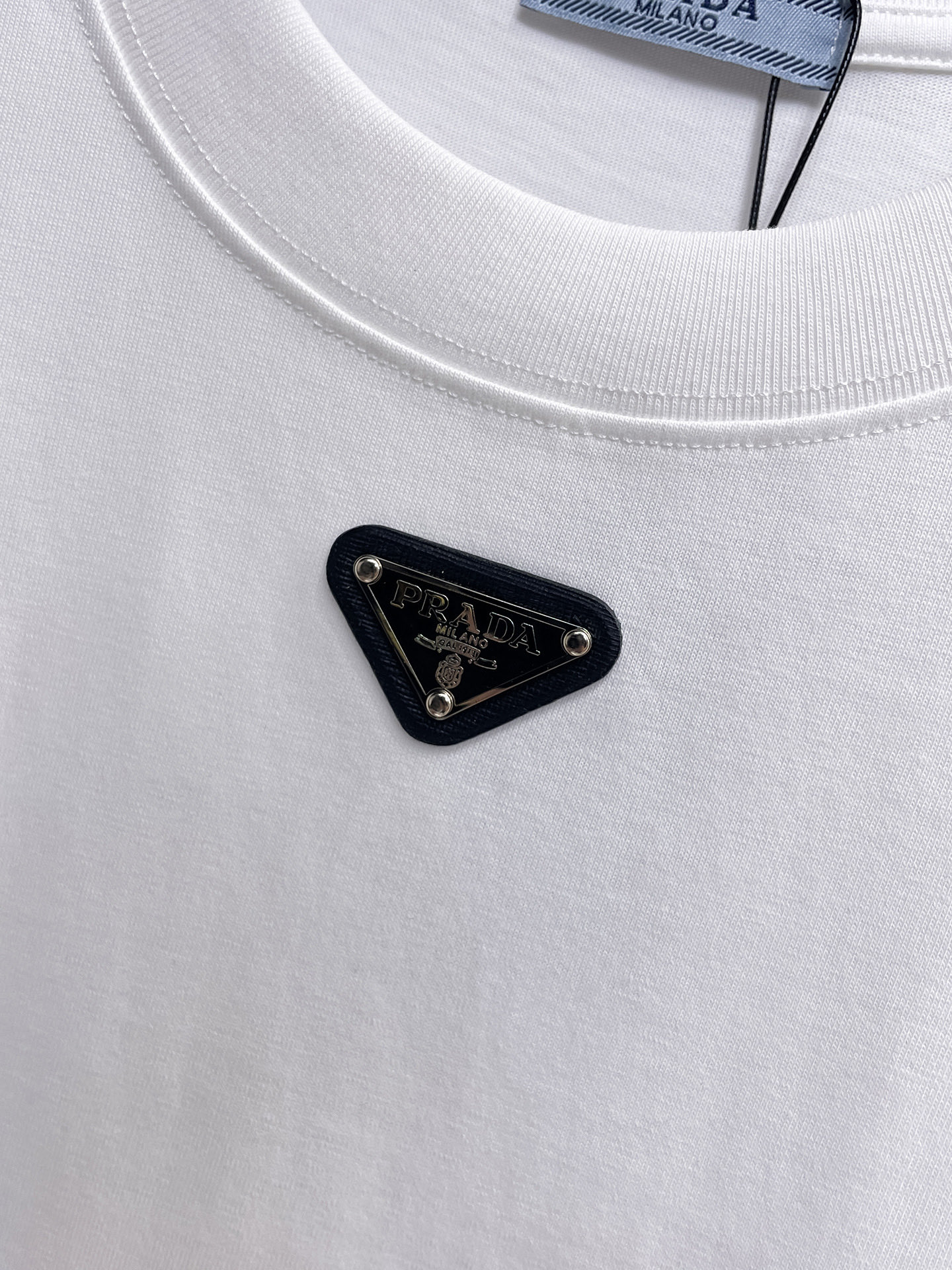 short sleeves