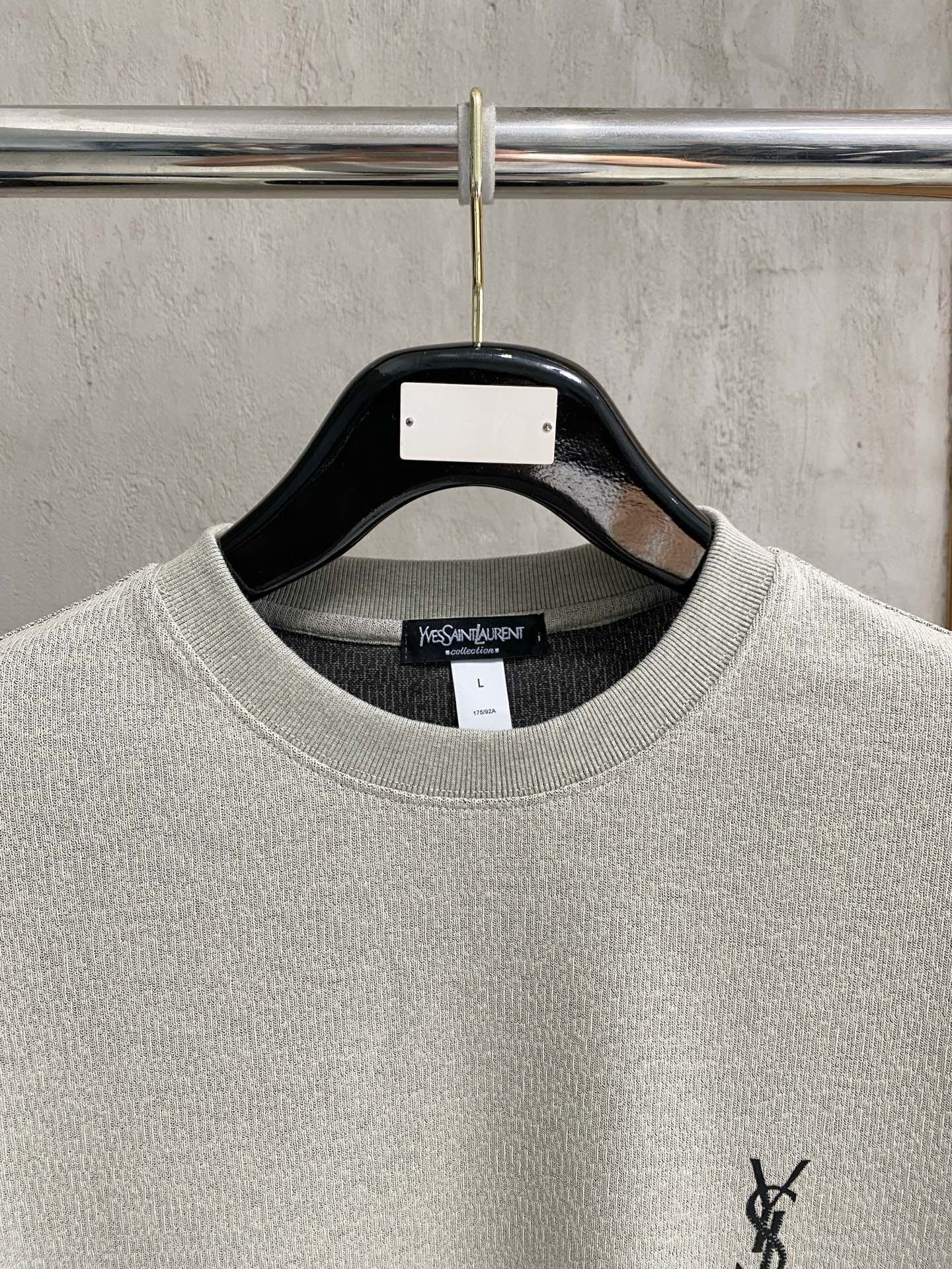 short sleeves