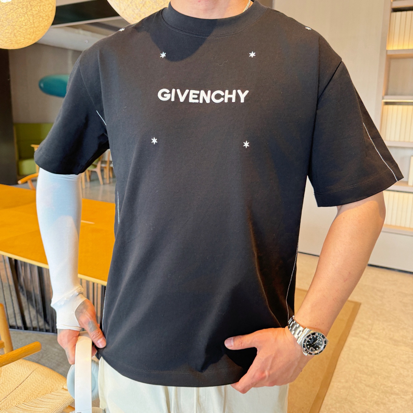 short sleeves