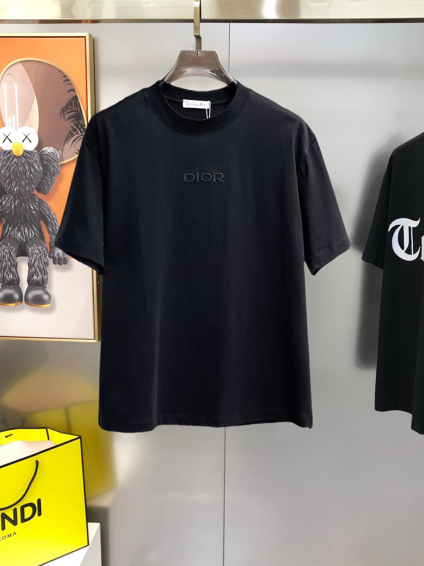 short sleeves