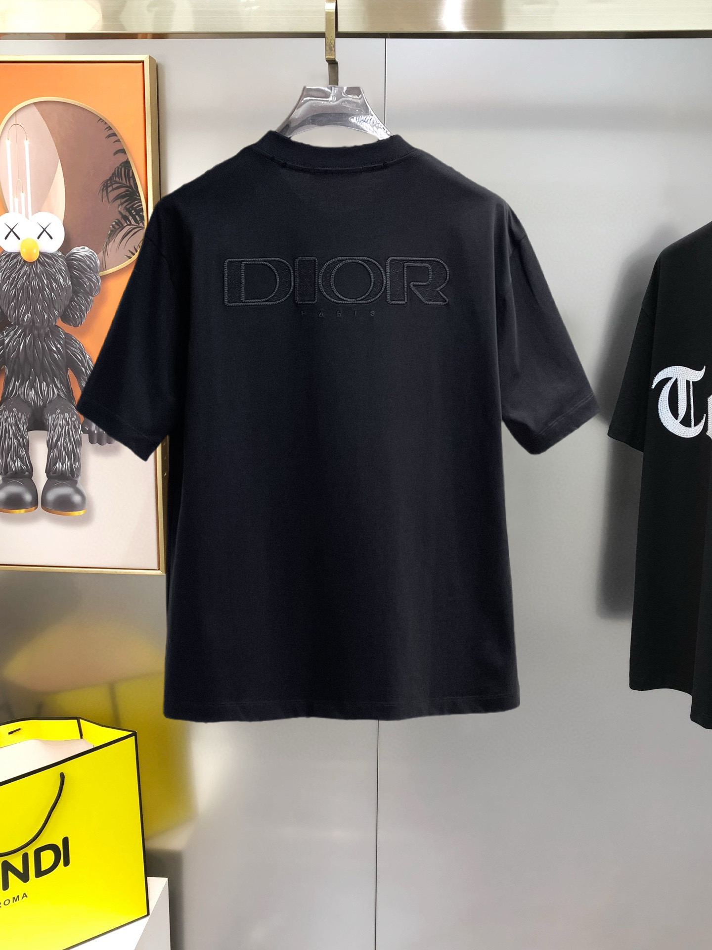 short sleeves