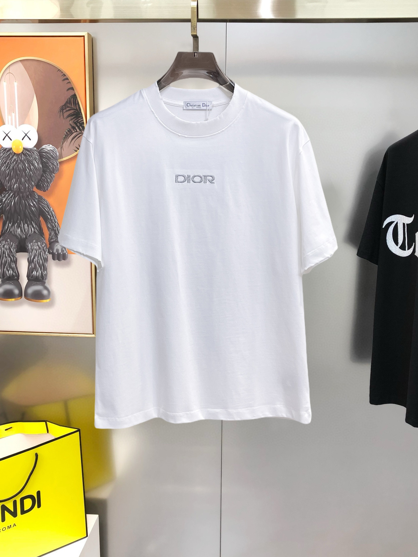 short sleeves
