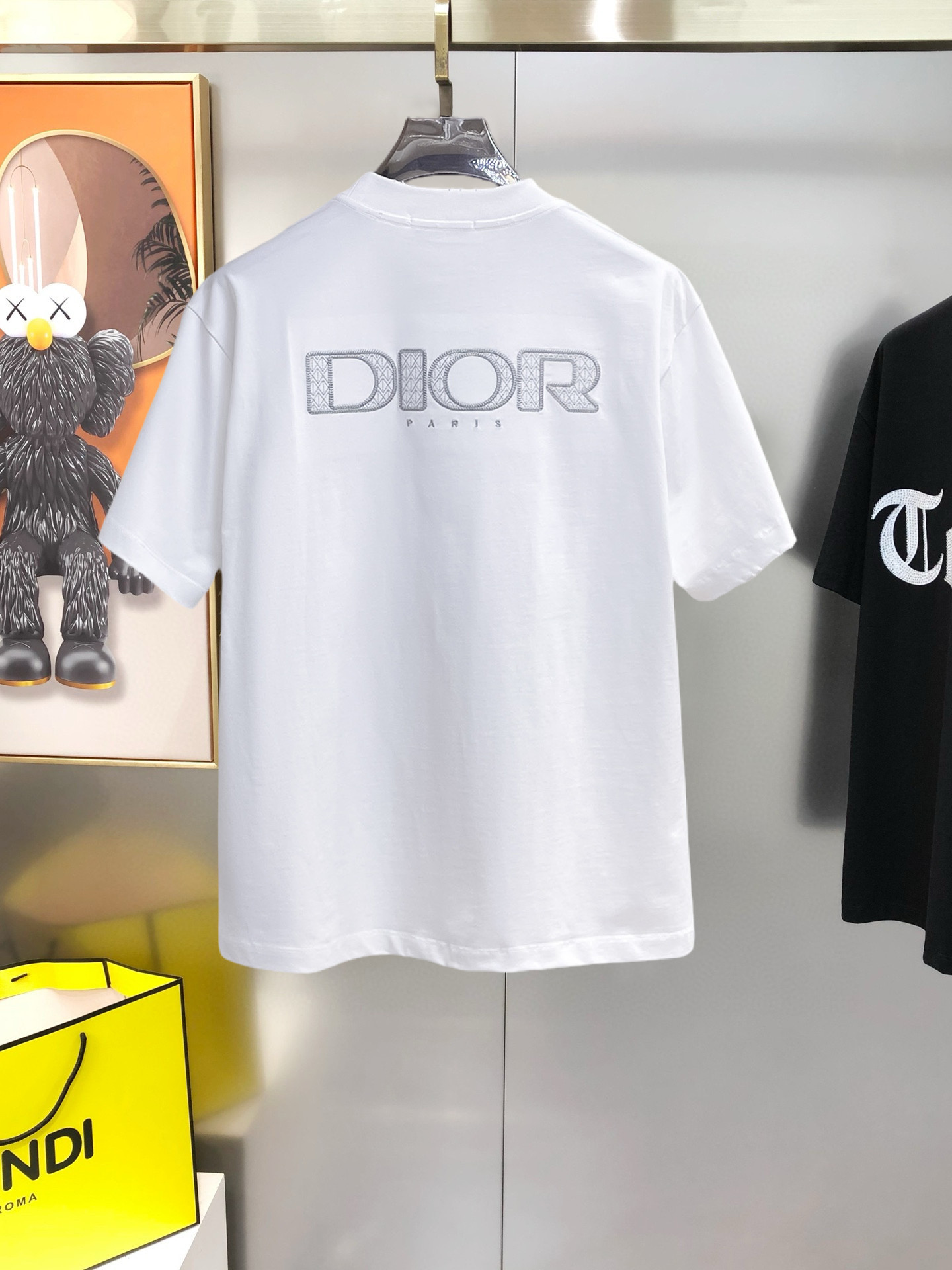 short sleeves