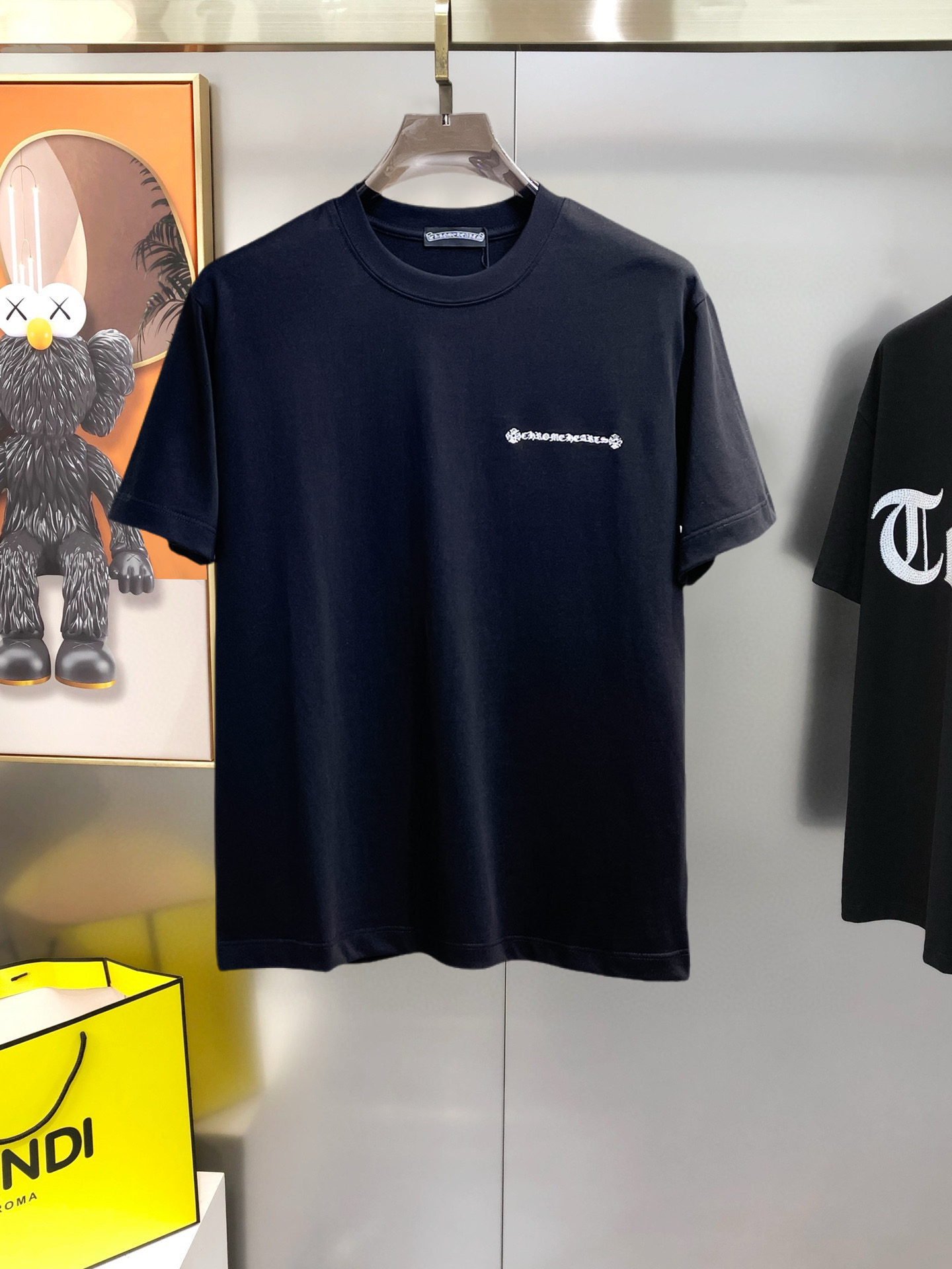 short sleeves