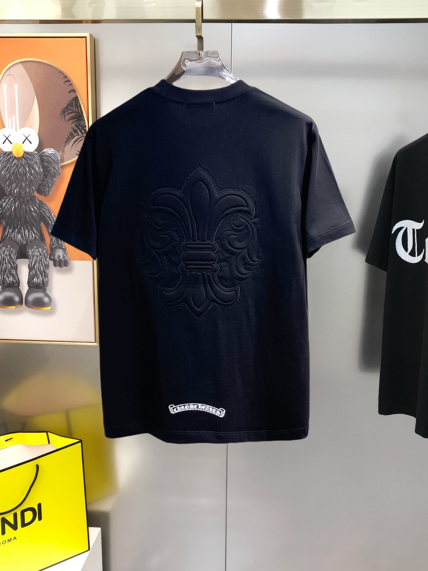 short sleeves