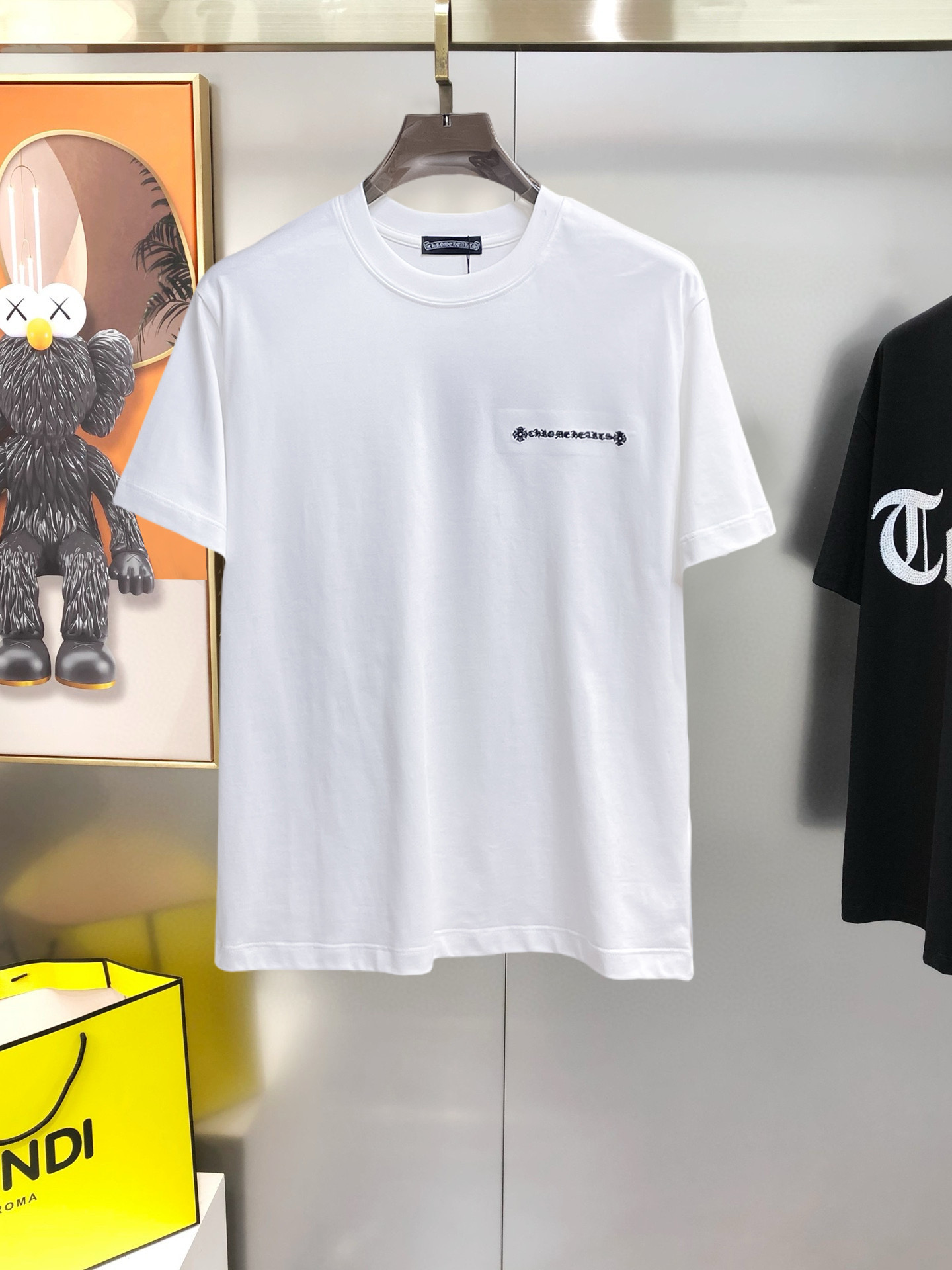 short sleeves