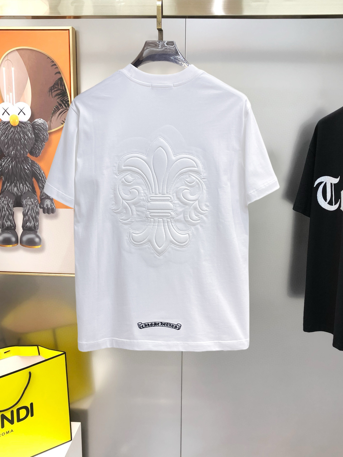 short sleeves