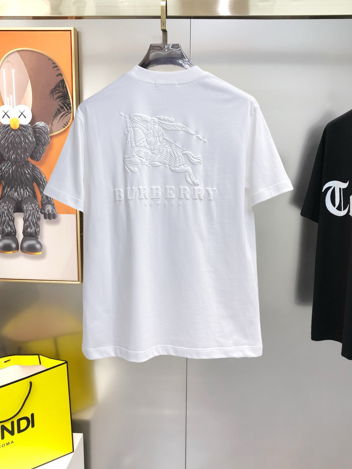 short sleeves