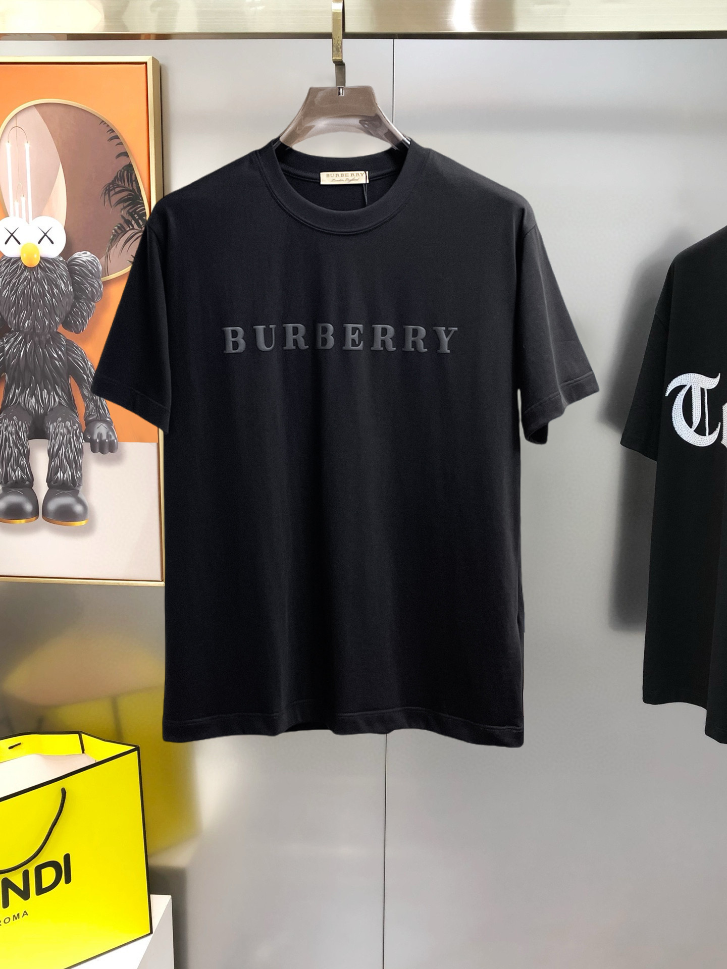 short sleeves