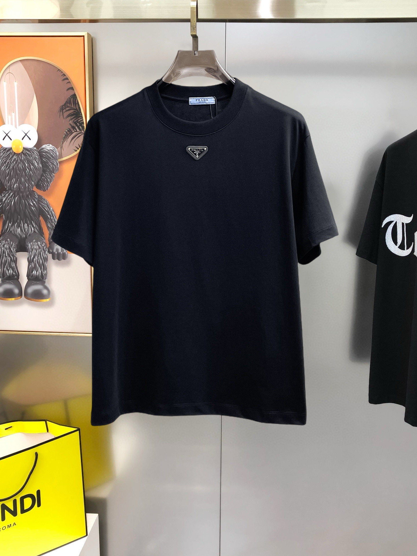 short sleeves