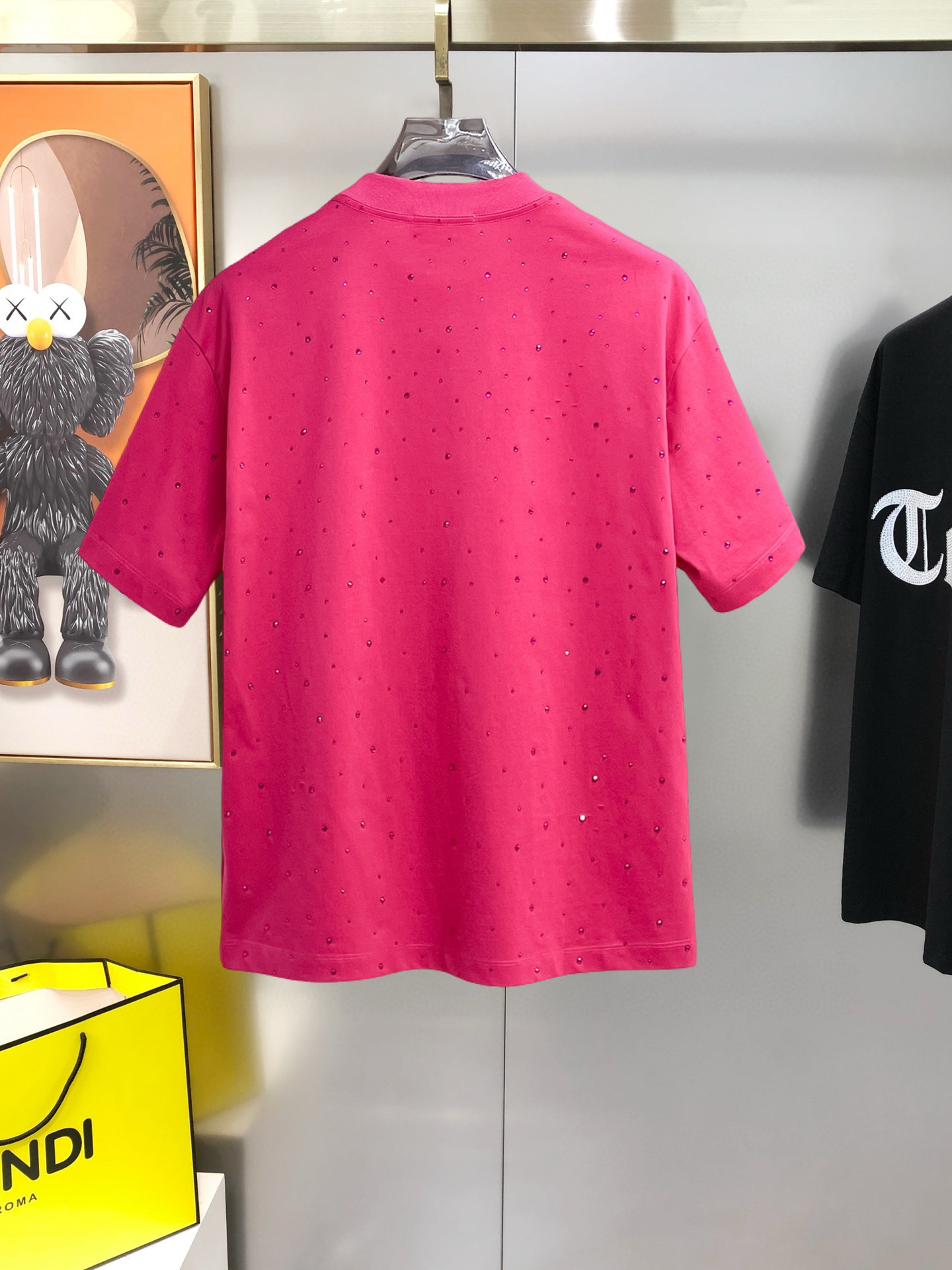 short sleeves