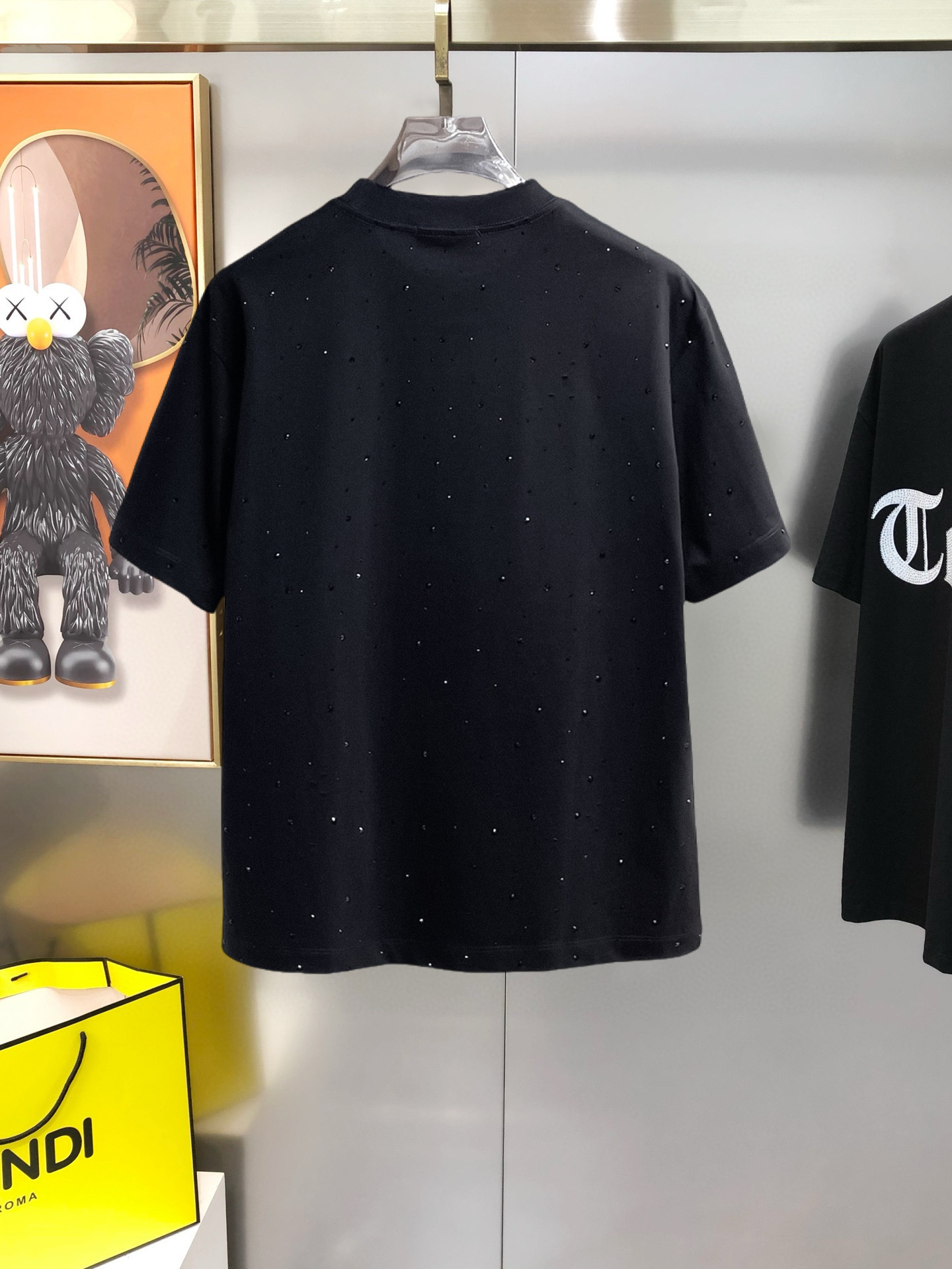 short sleeves