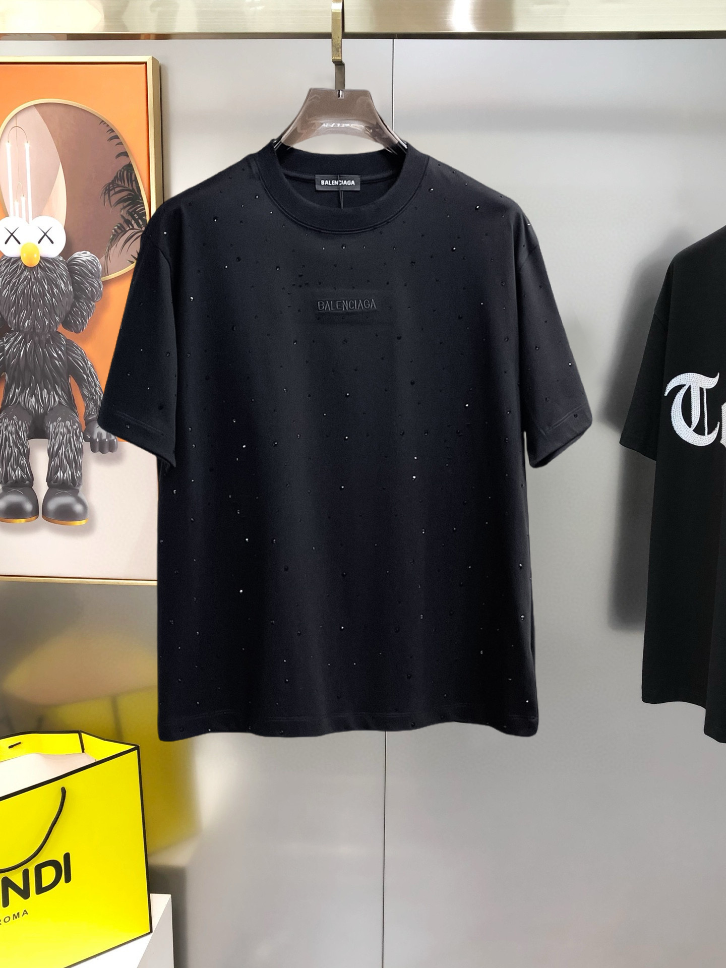 short sleeves