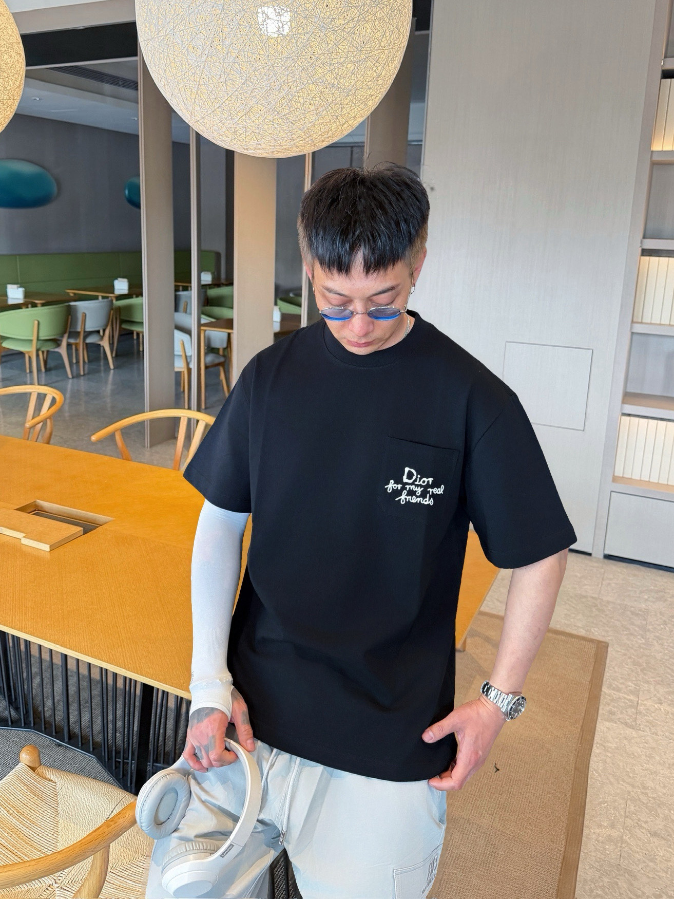 short sleeves