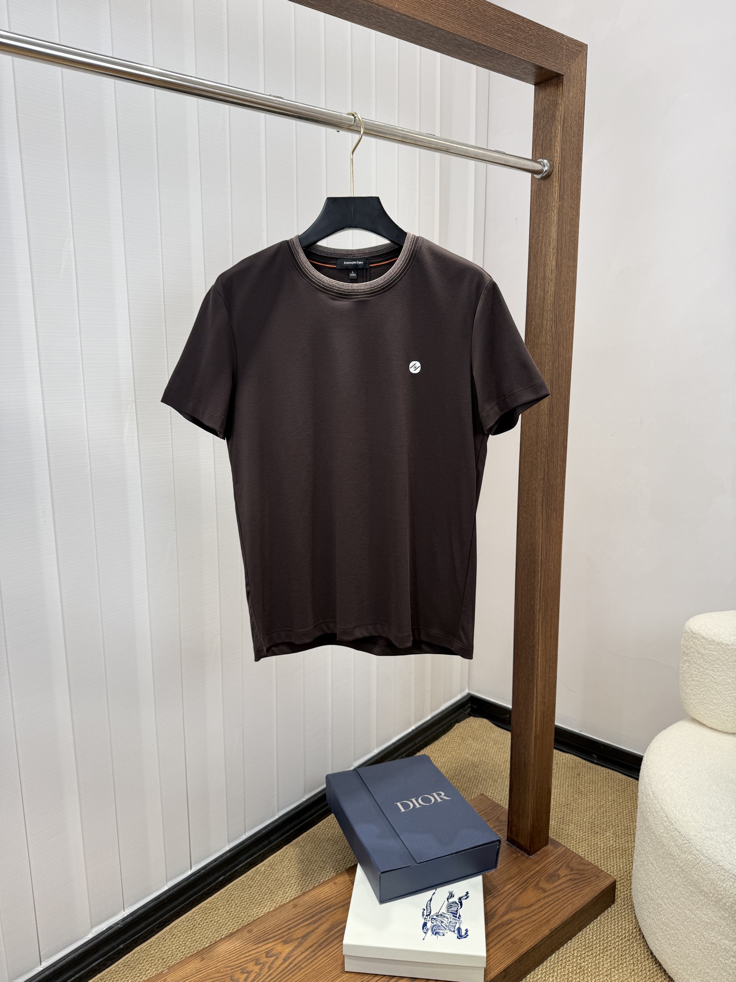 short sleeves