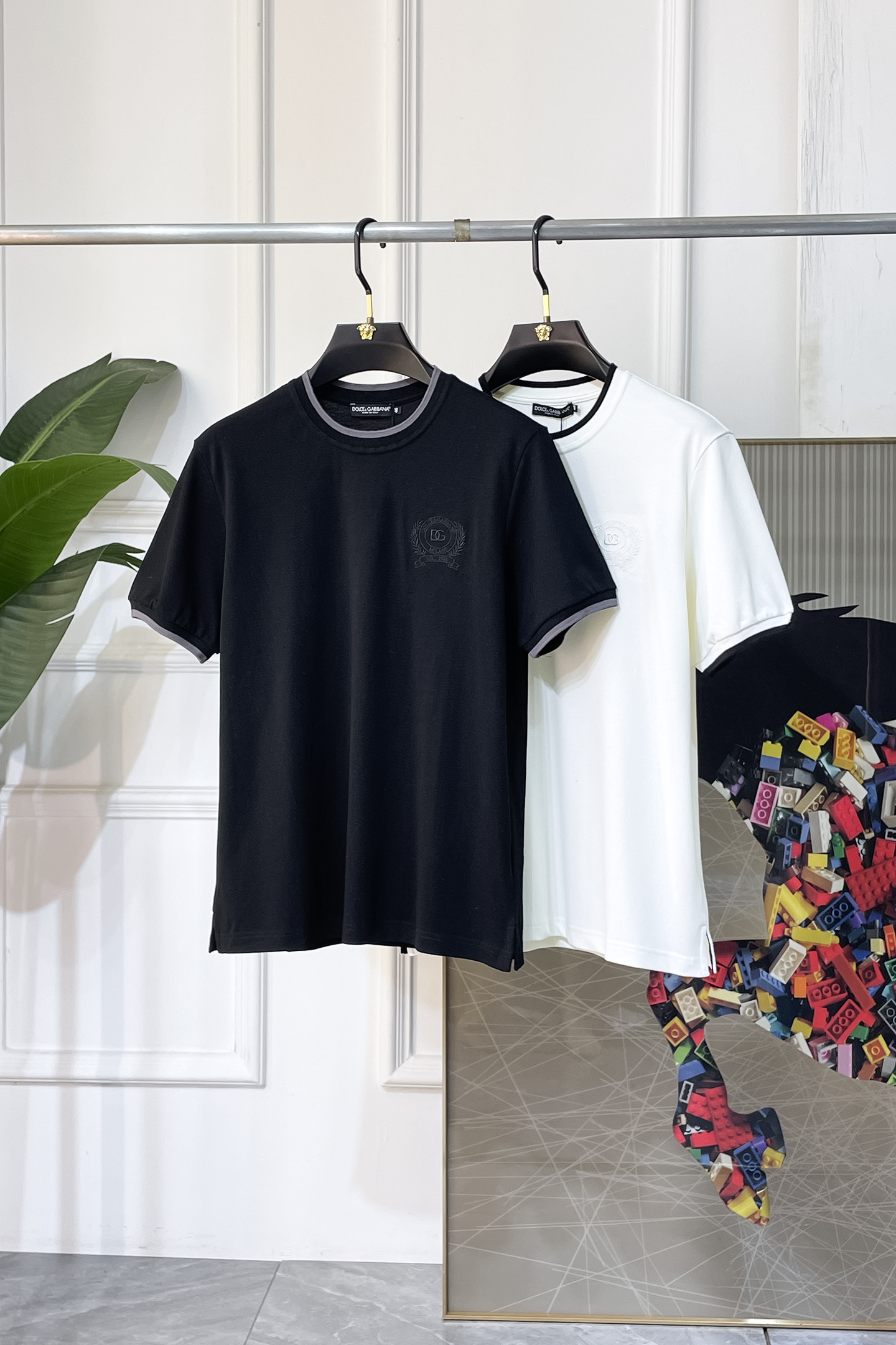 short sleeves