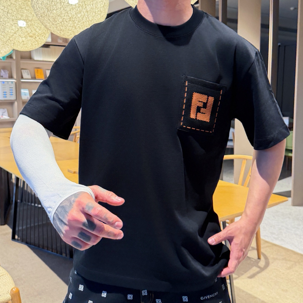 short sleeves