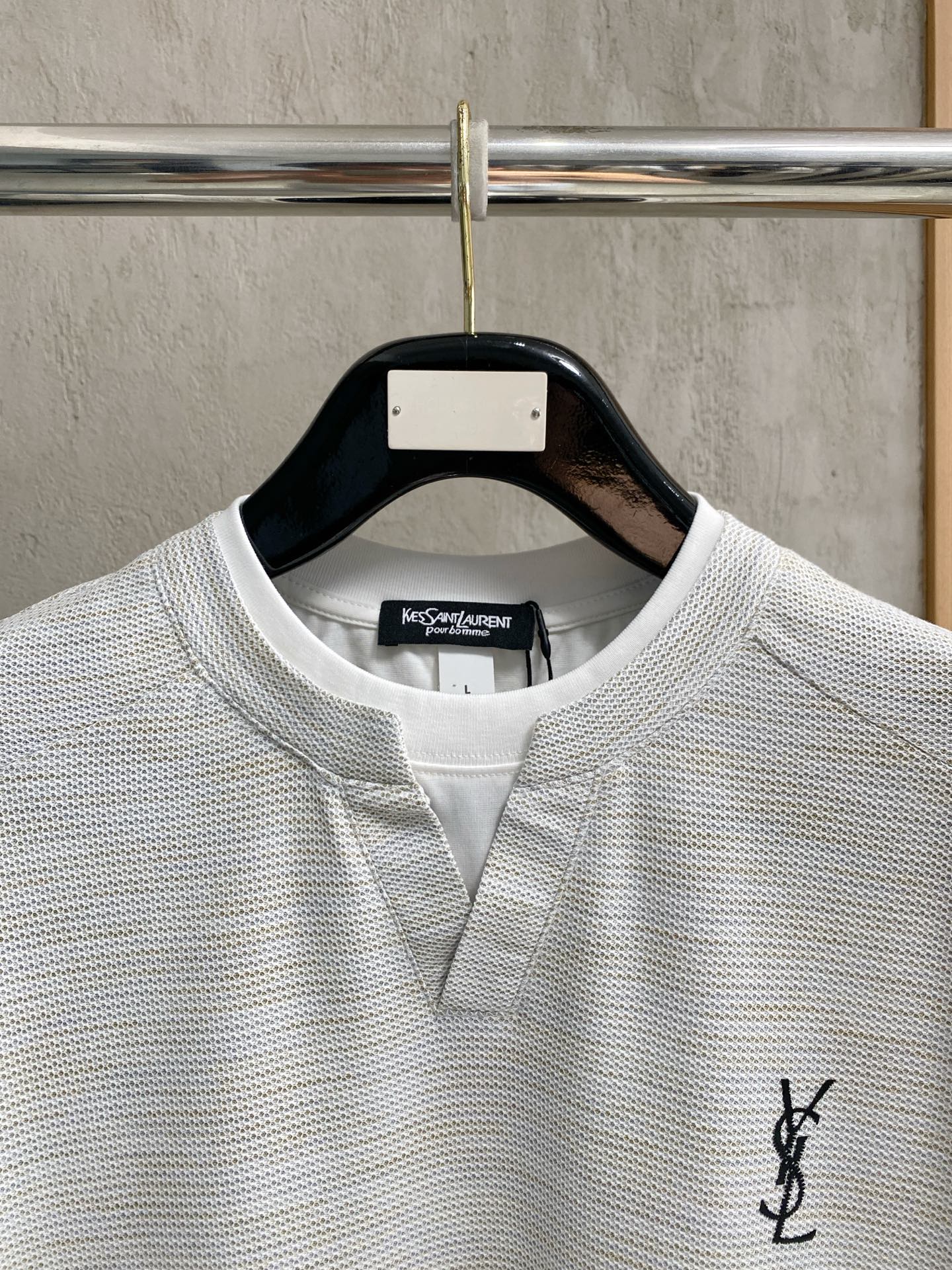 short sleeves