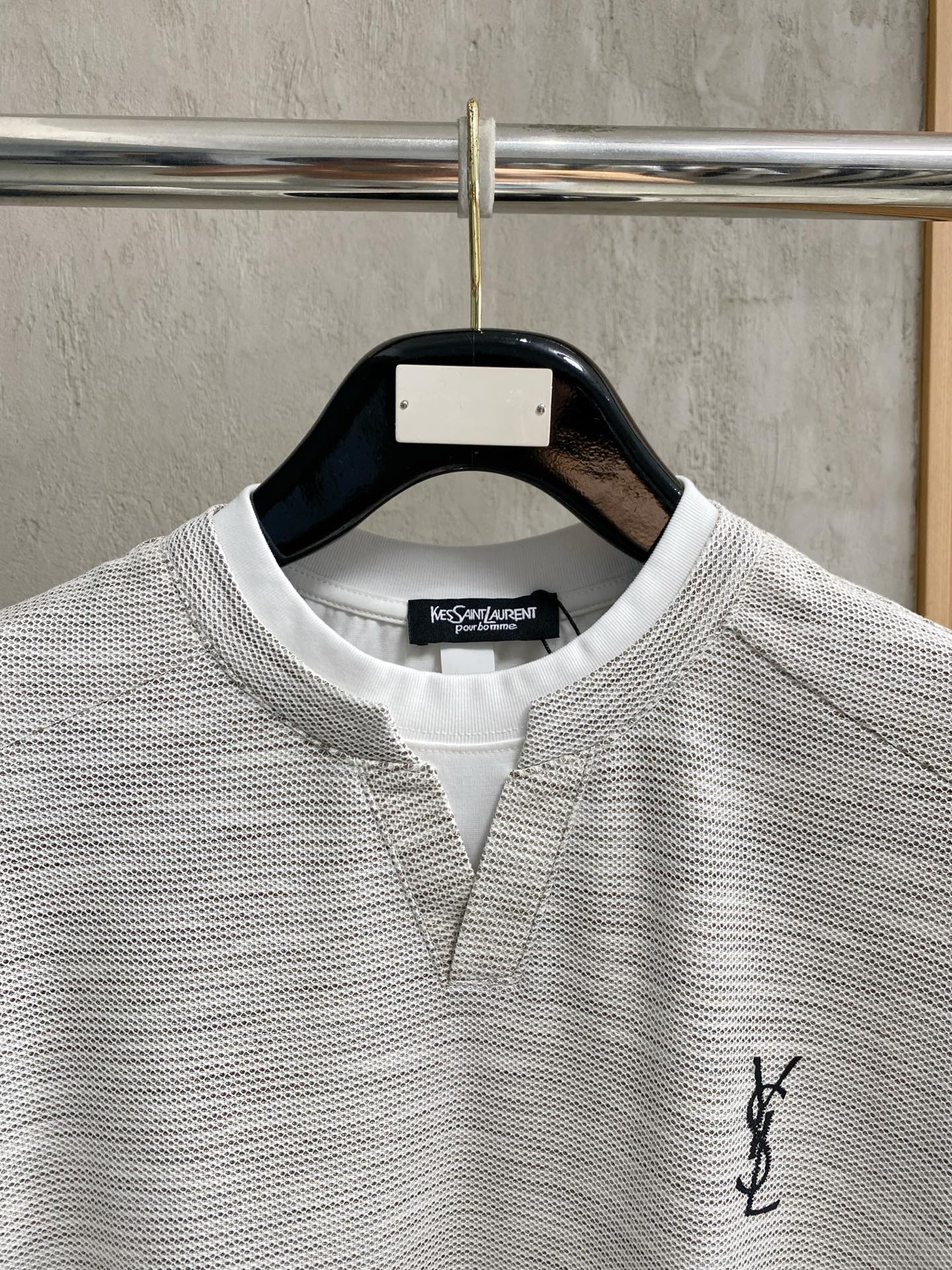 short sleeves