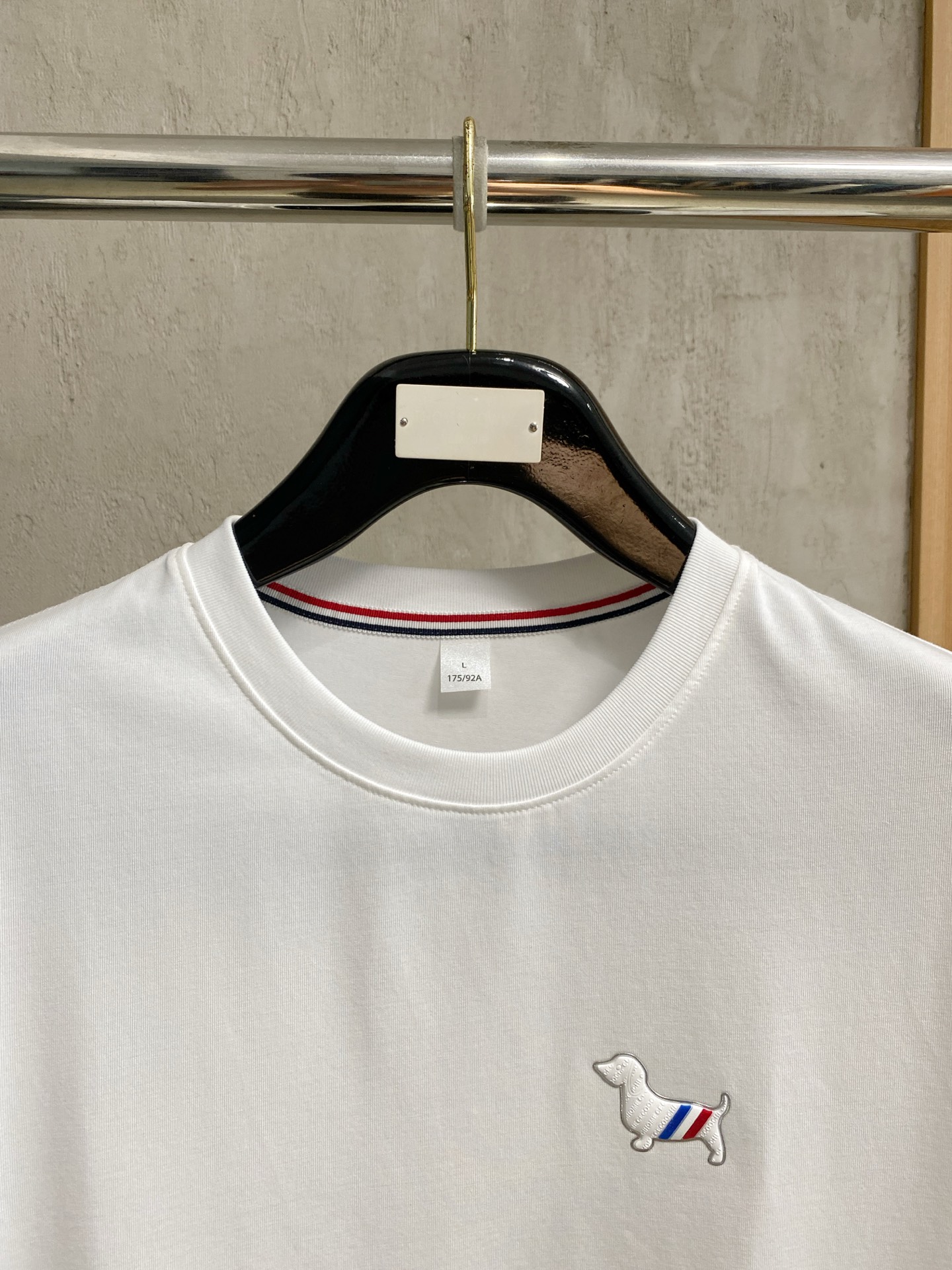 short sleeves