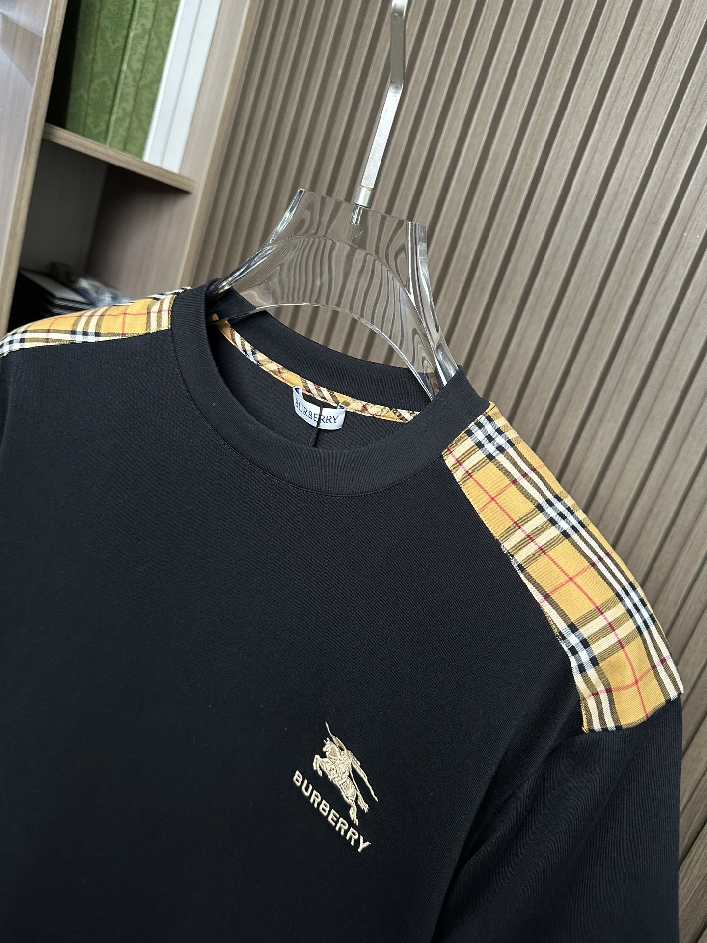 short sleeves
