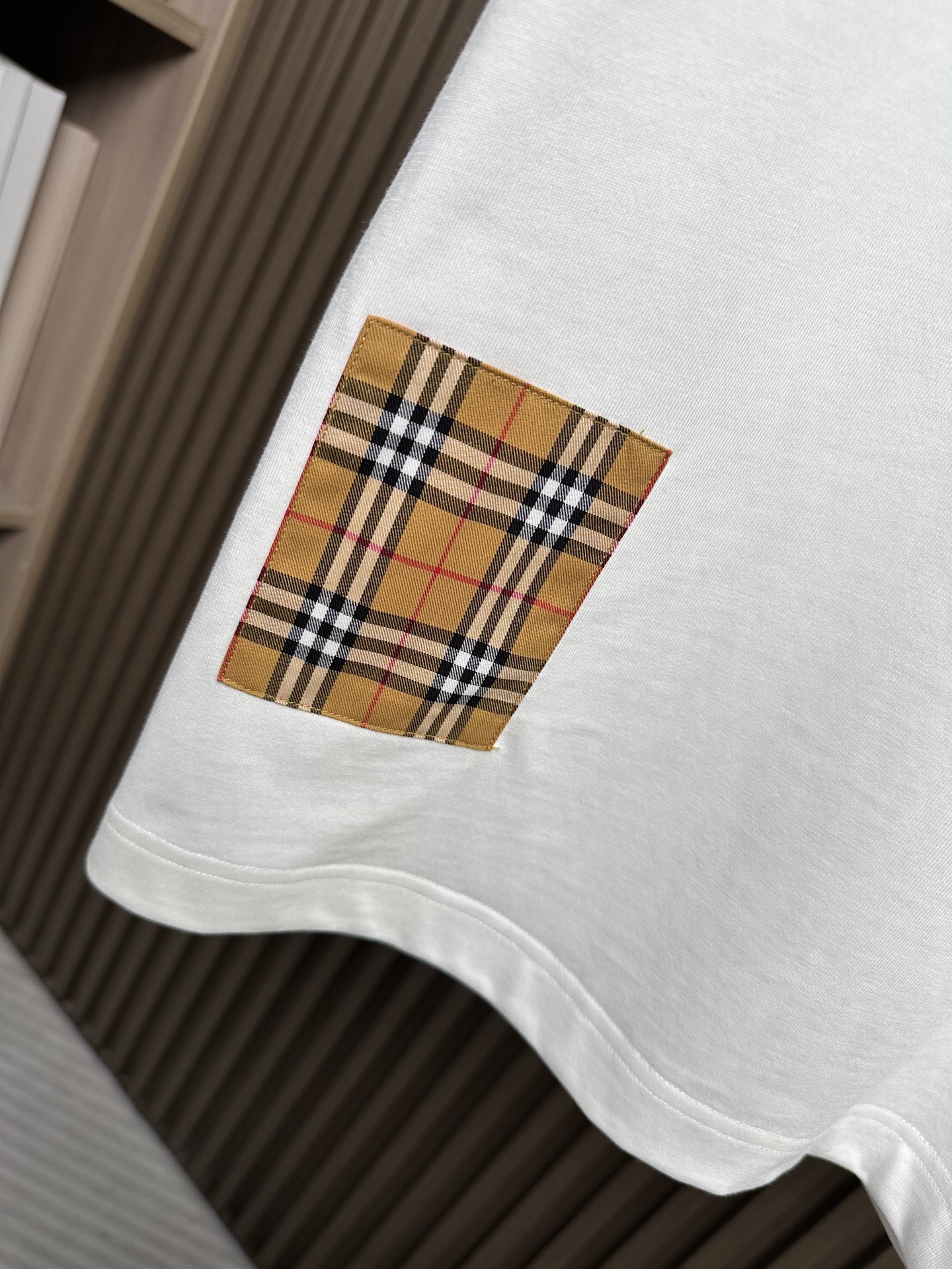short sleeves