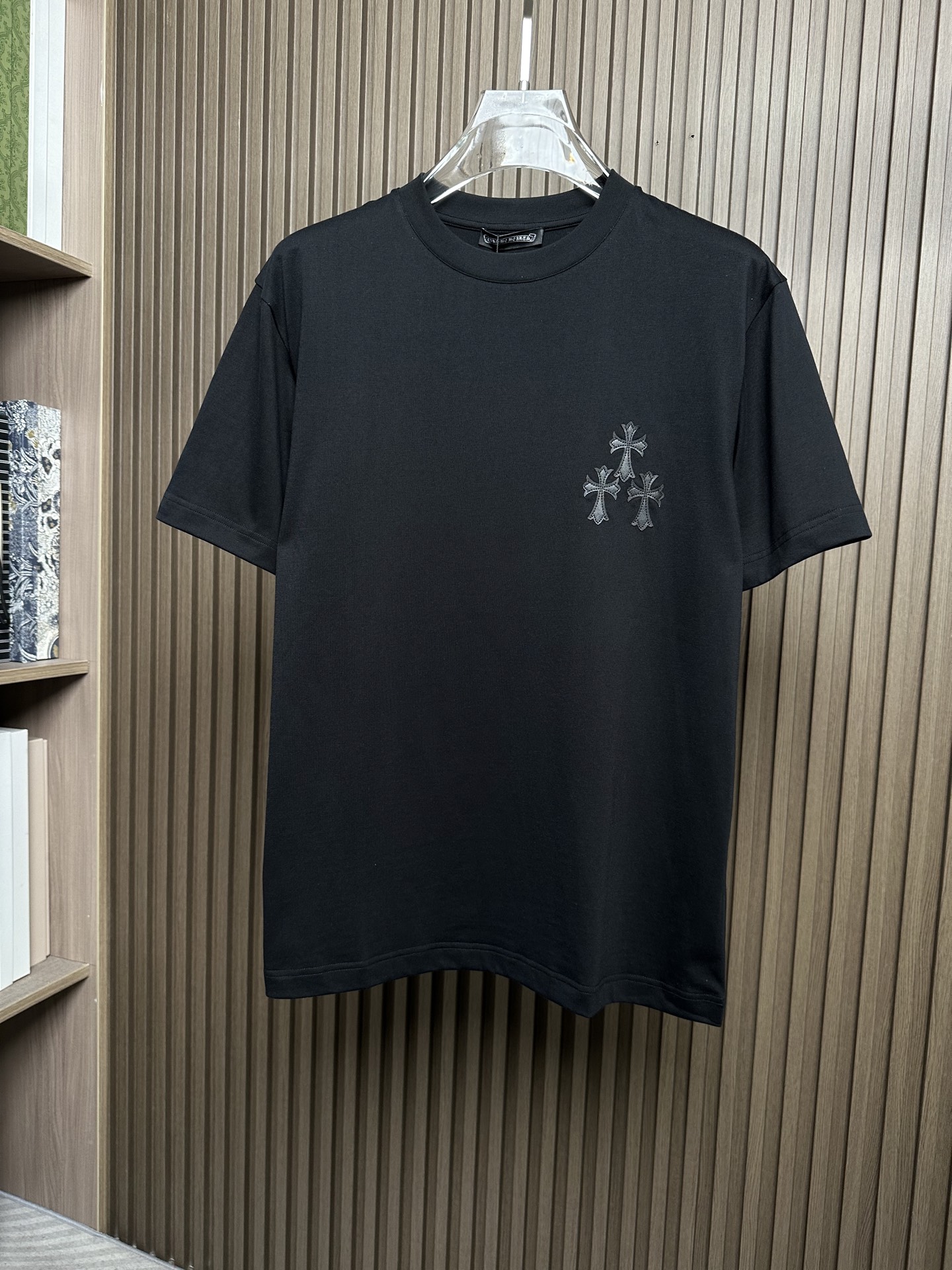short sleeves