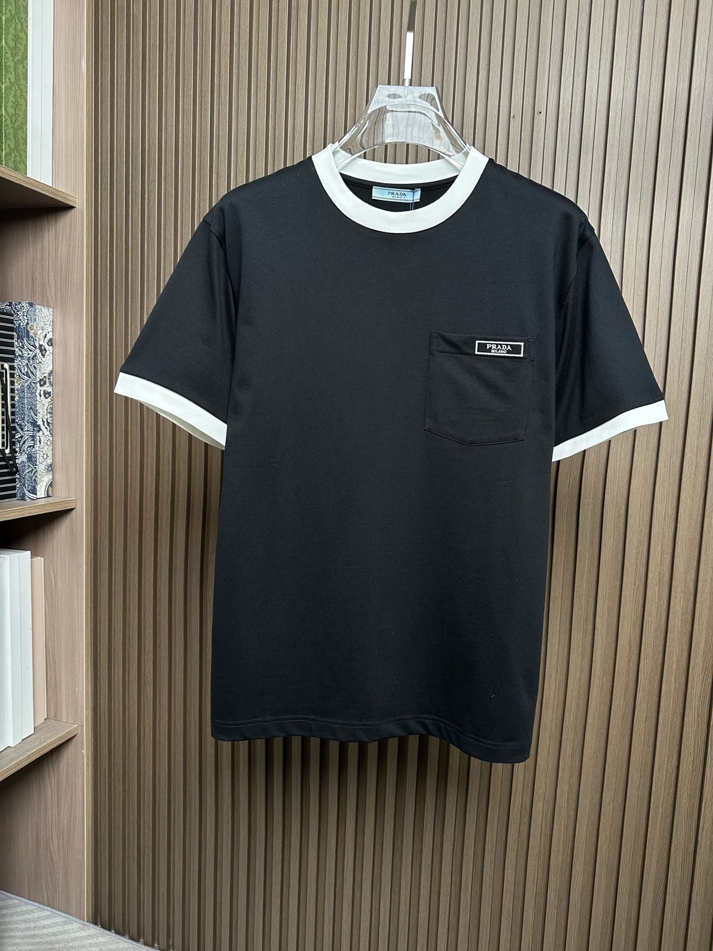 short sleeves