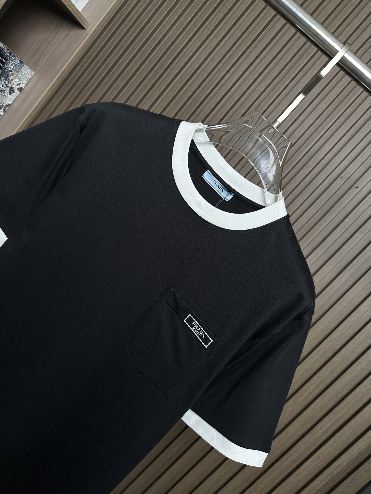 short sleeves