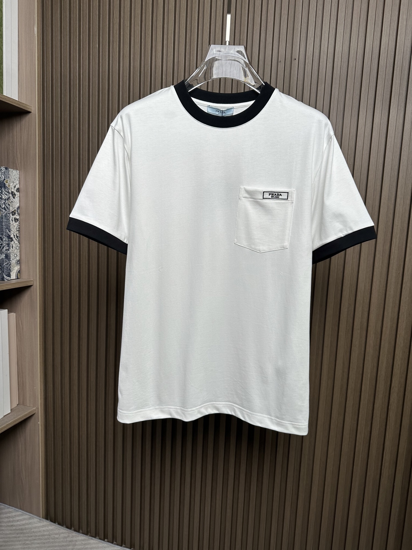 short sleeves
