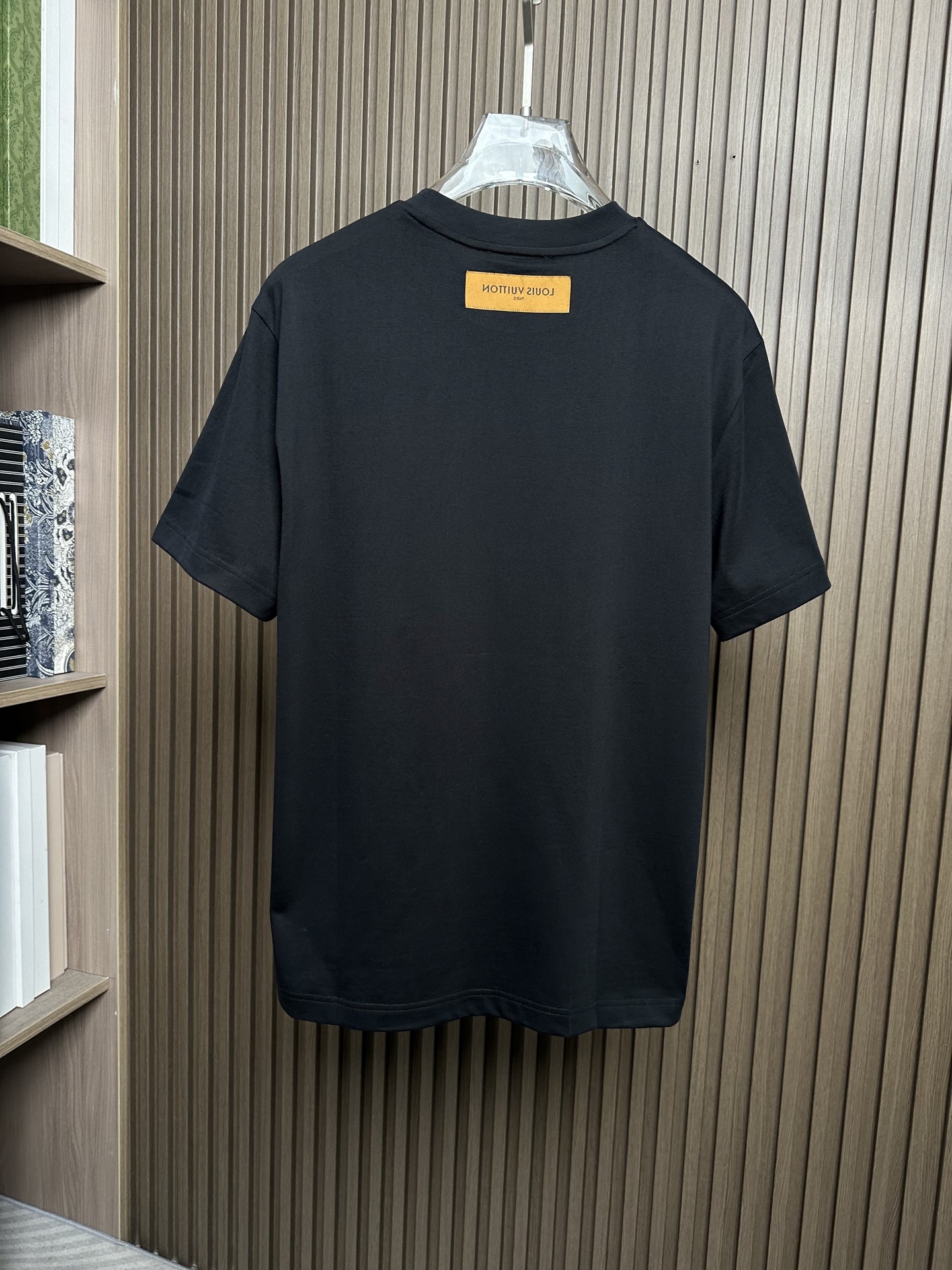 short sleeves