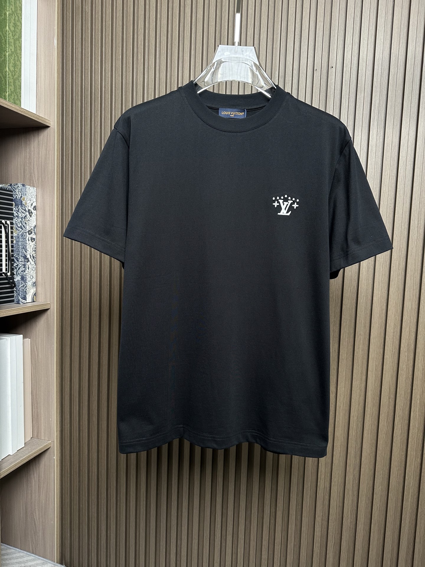 short sleeves