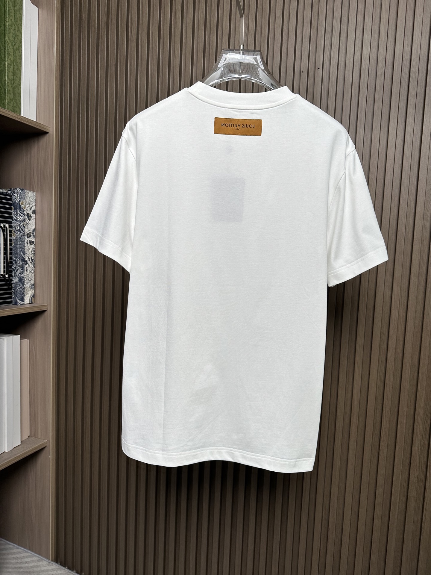 short sleeves