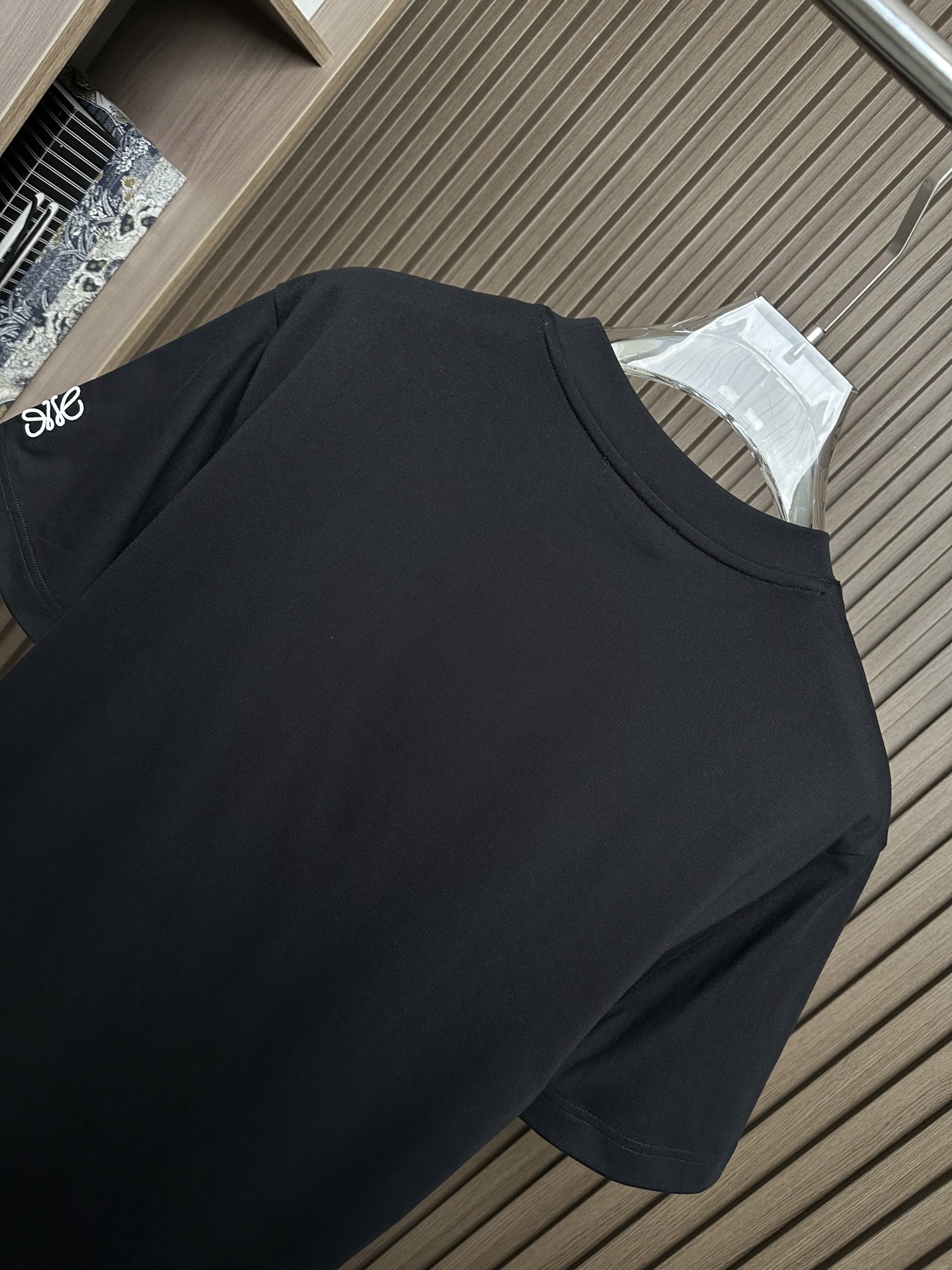 short sleeves